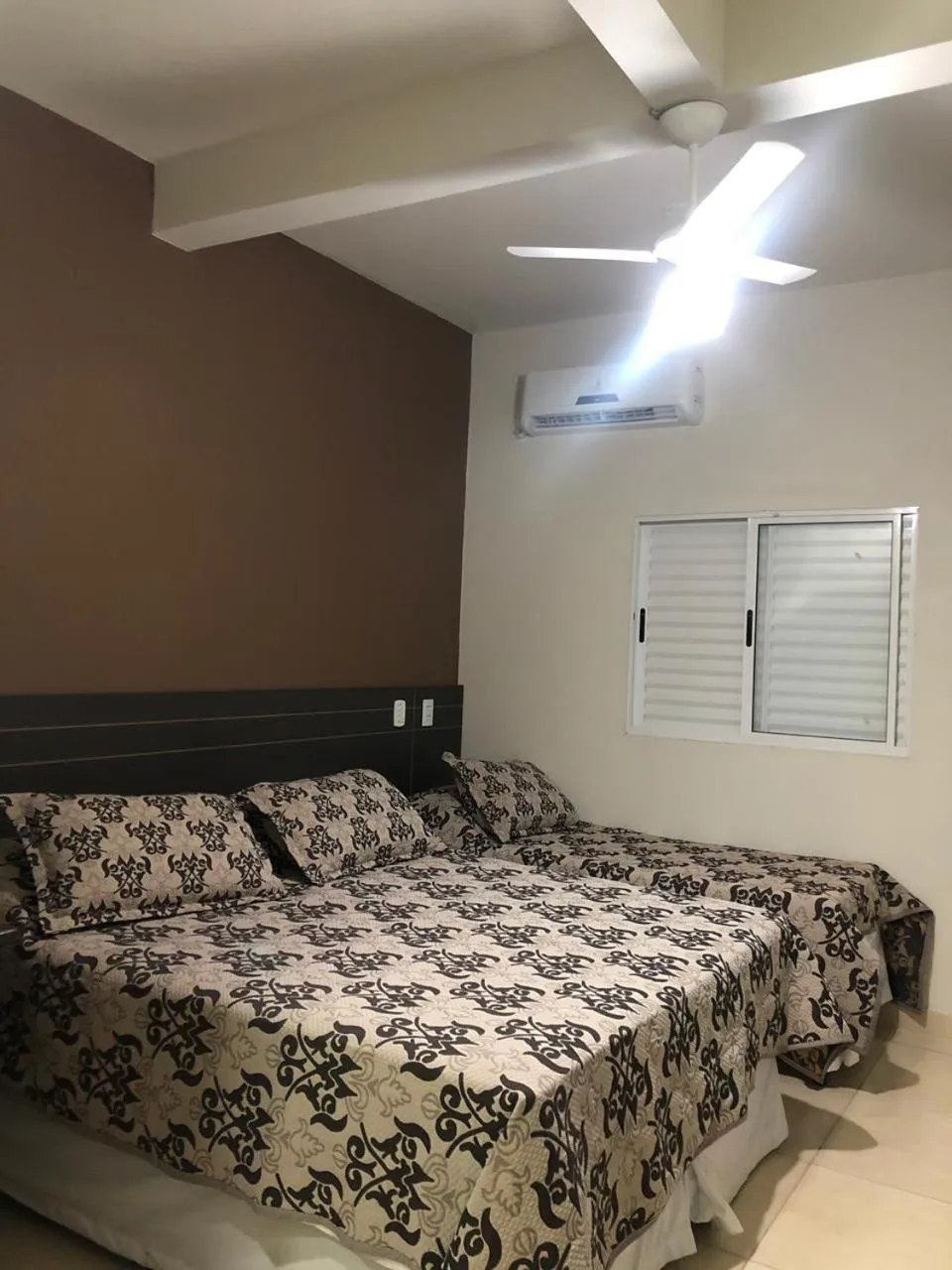 Bed in Victor Plaza Formiga