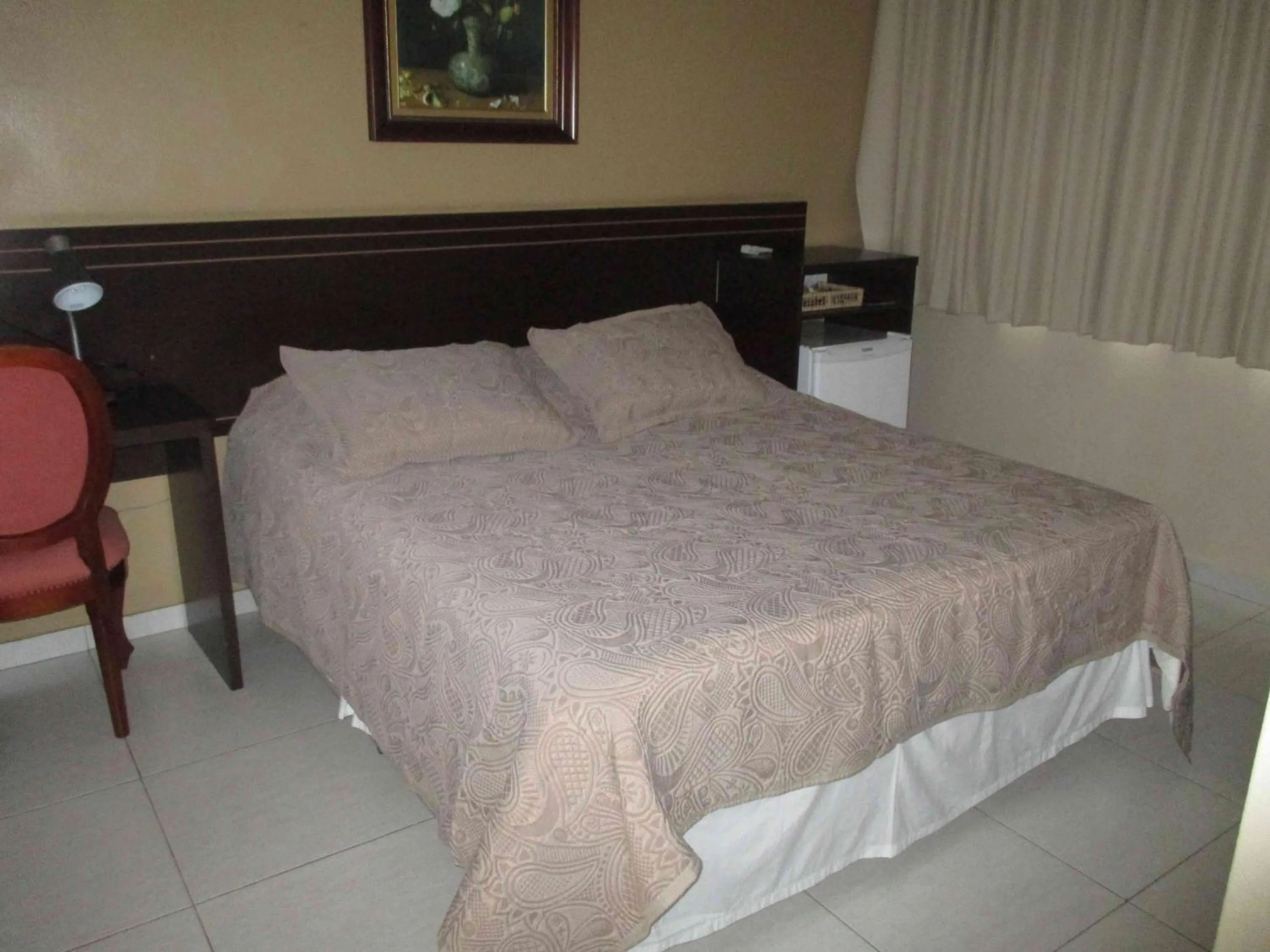 Bed in Victor Plaza Formiga