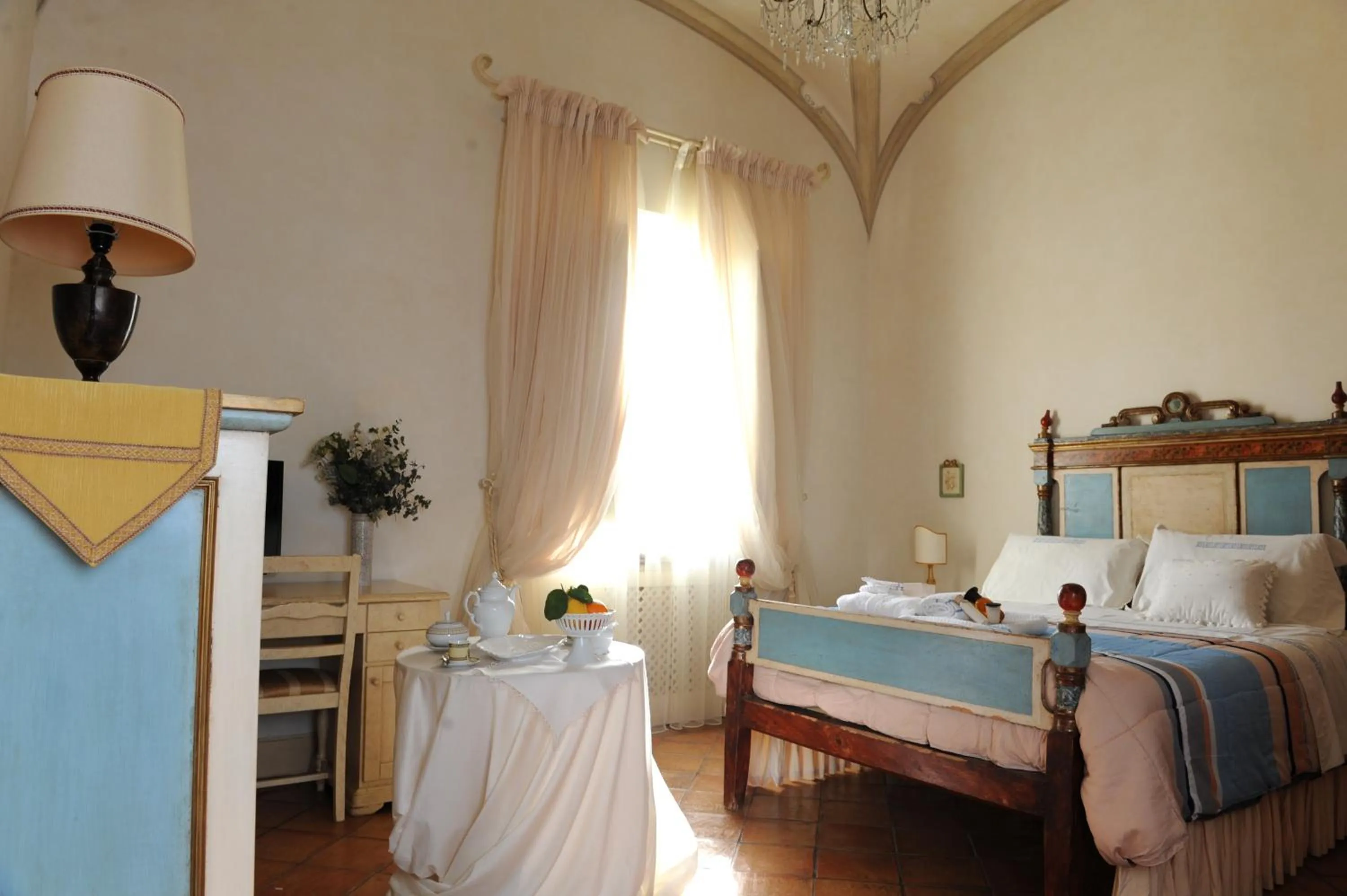 Bedroom in Casa Raiola Ercolano Luxury Rooms & Spa