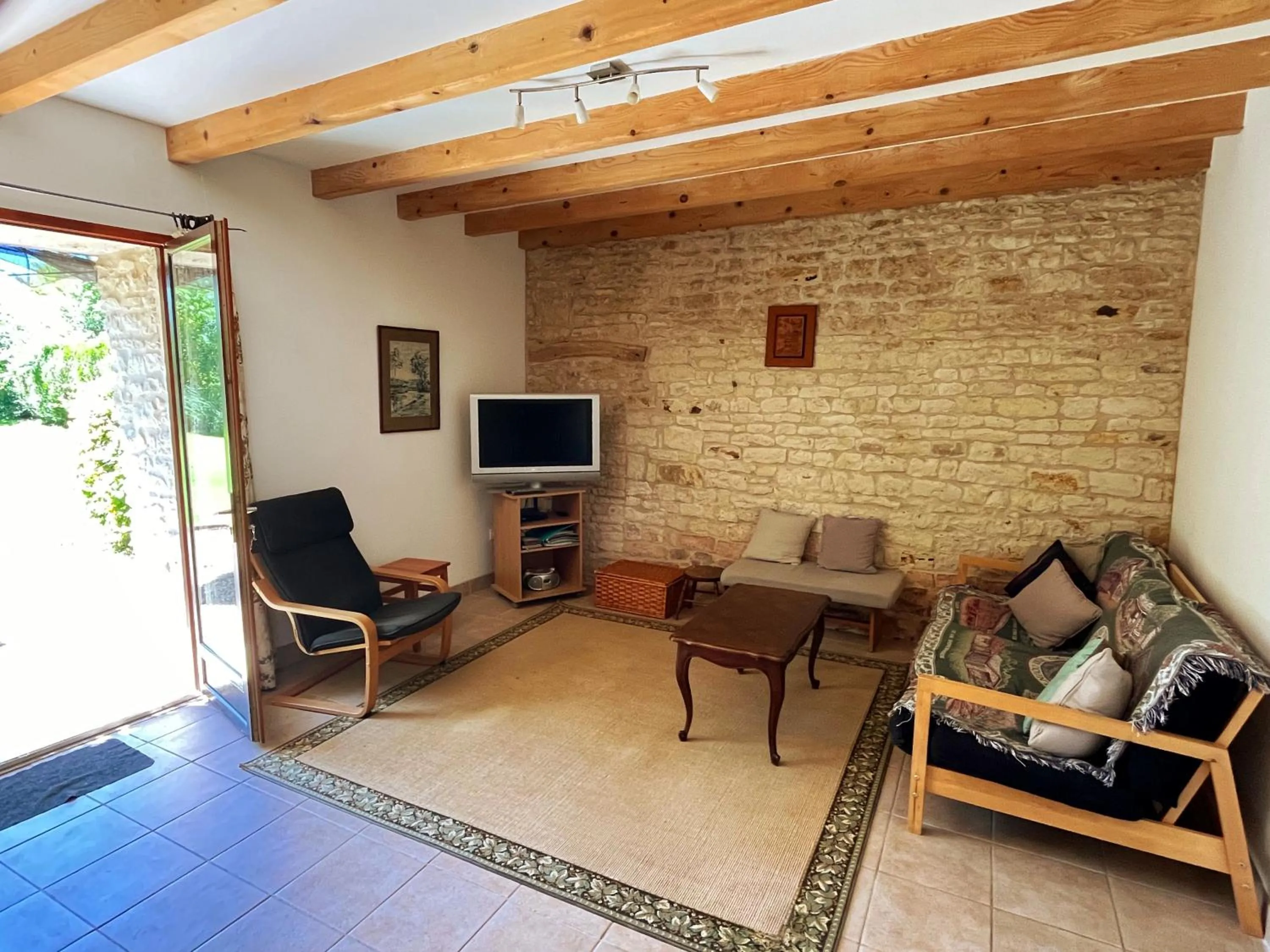 Property building in Le Noisetier at Les Hiboux Gites