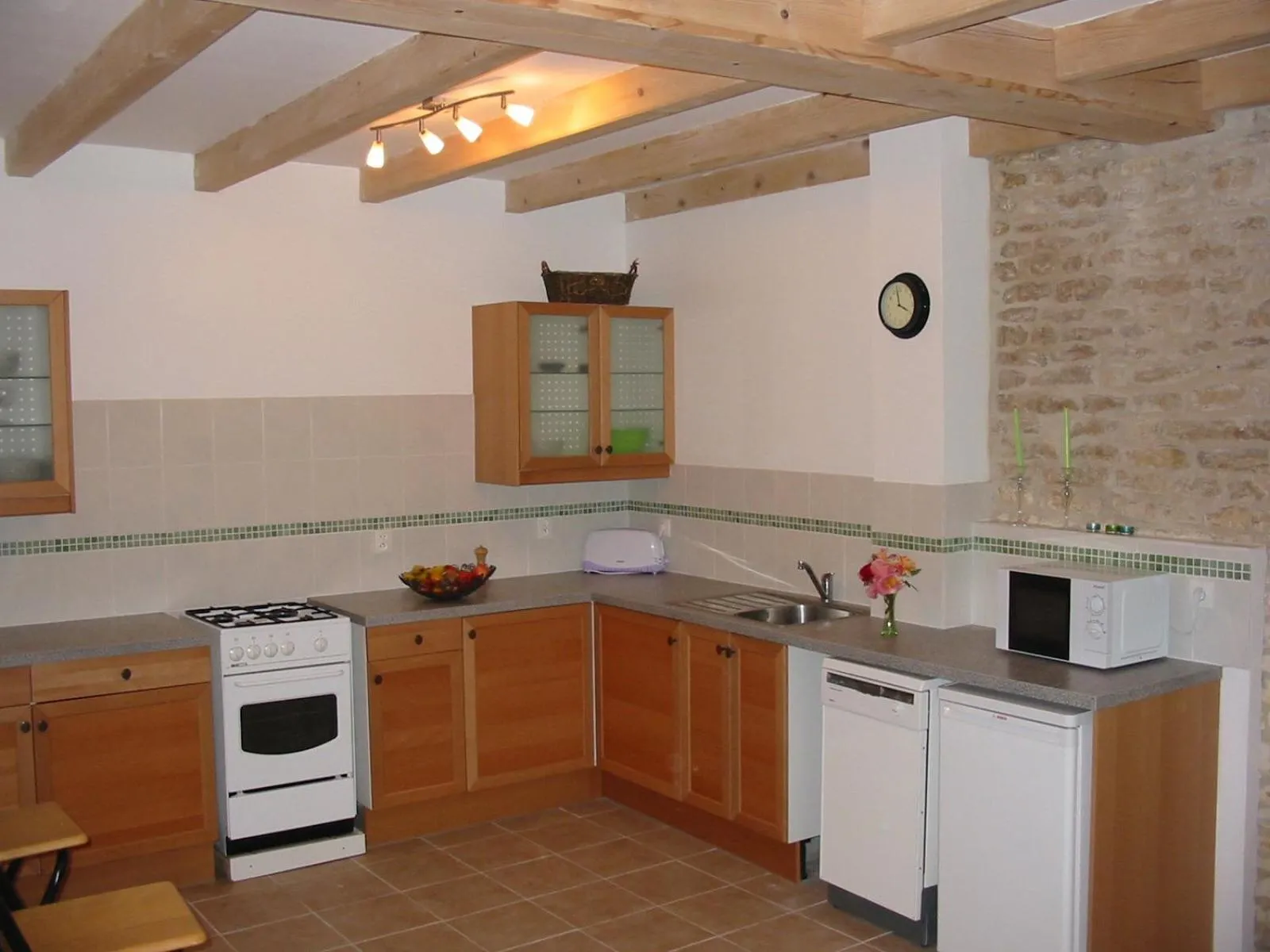 Kitchen or kitchenette in Le Noisetier at Les Hiboux Gites