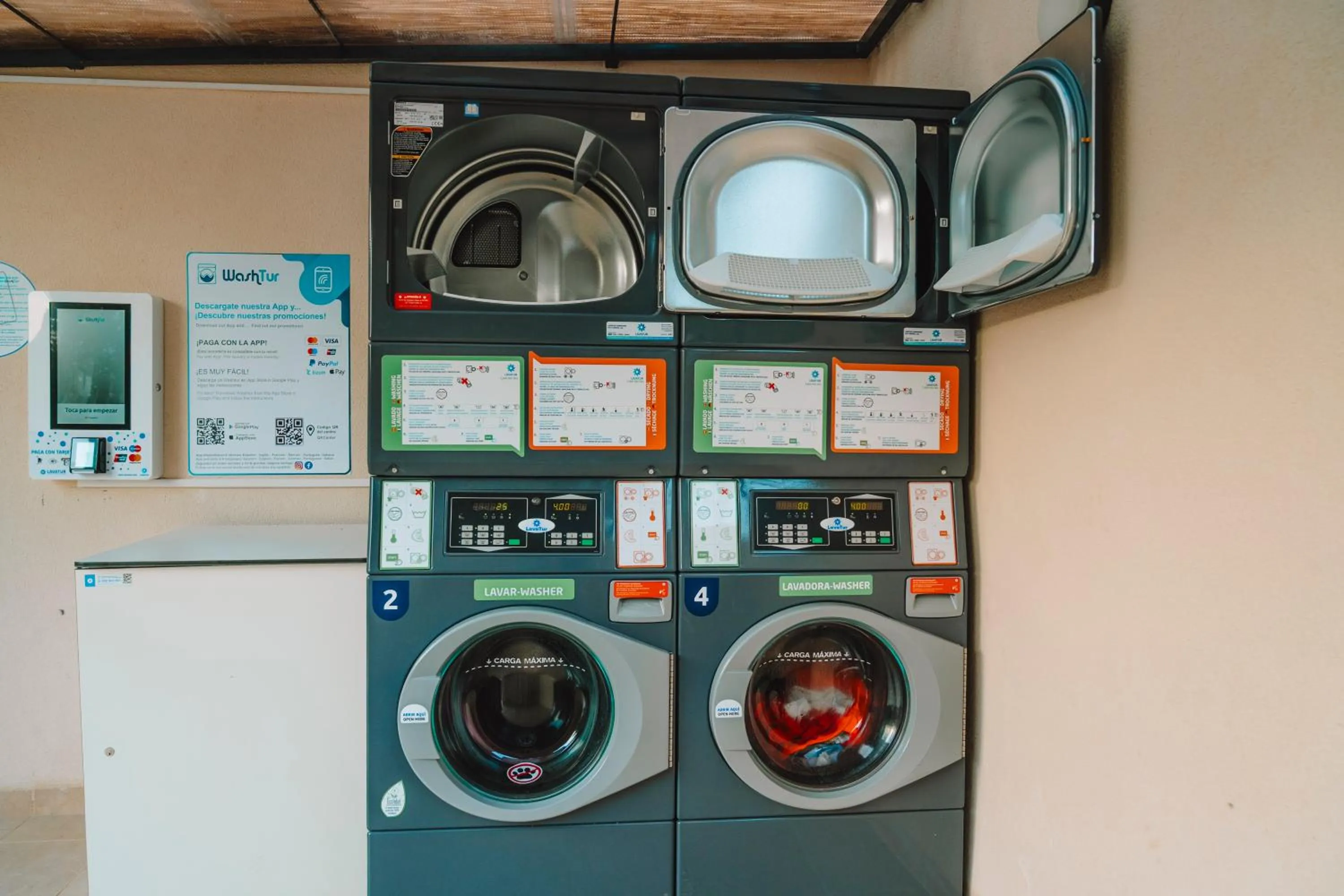 laundry in Camping El Portus