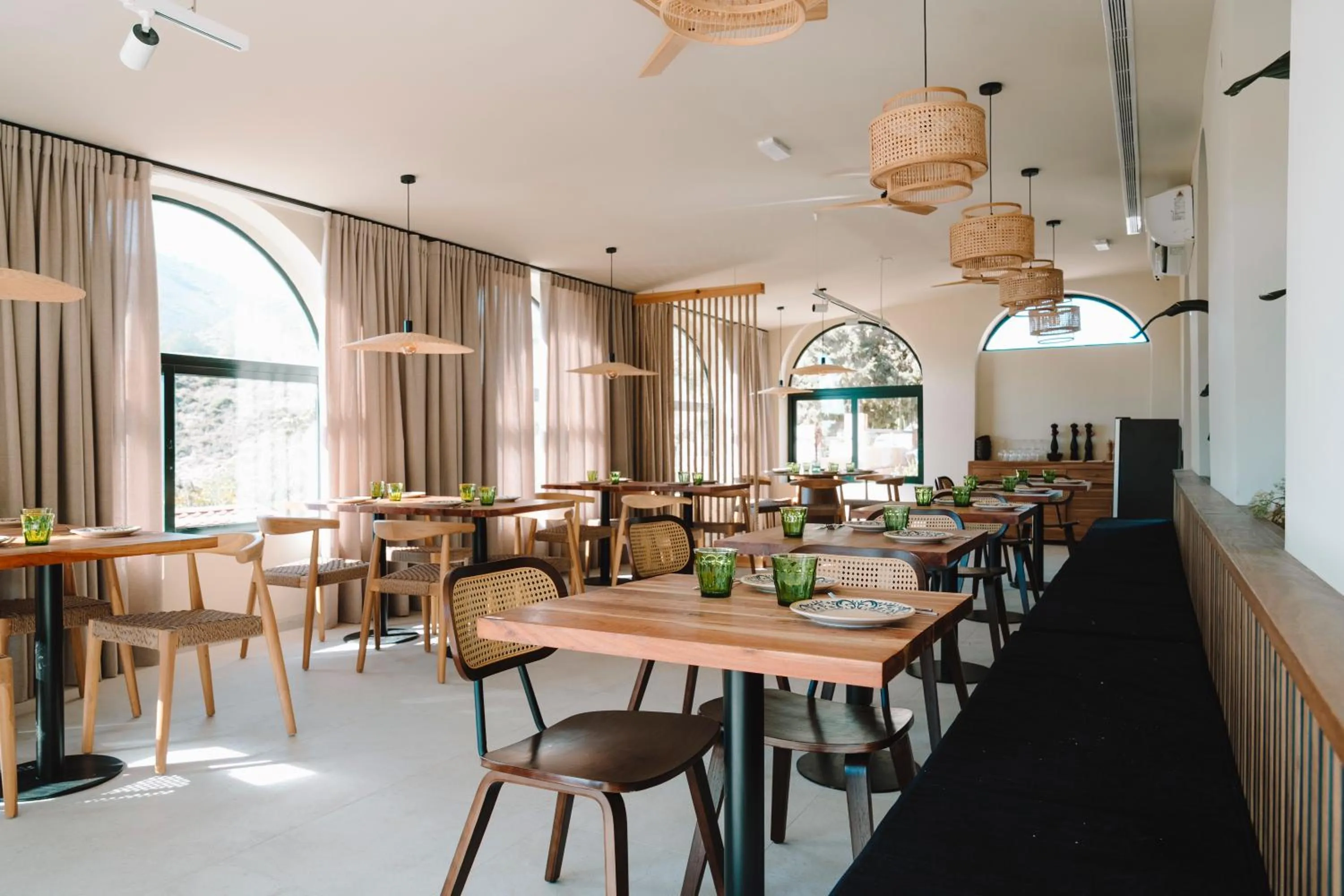 Restaurant/places to eat in Camping El Portus