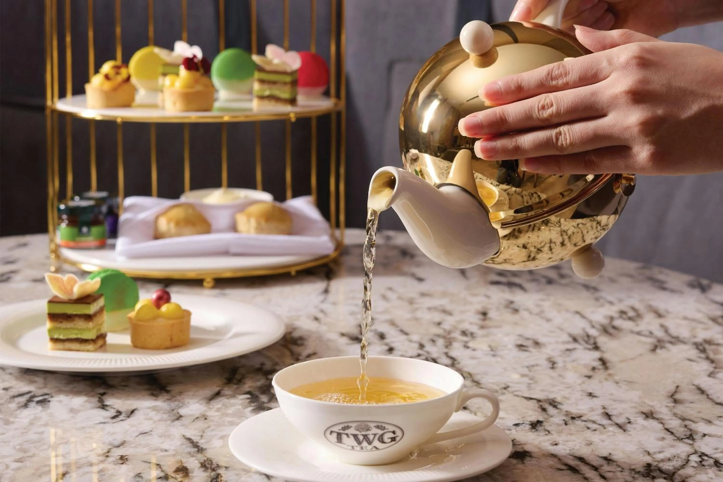 Restaurant/places to eat in Courtyard by Marriott Danang Han River