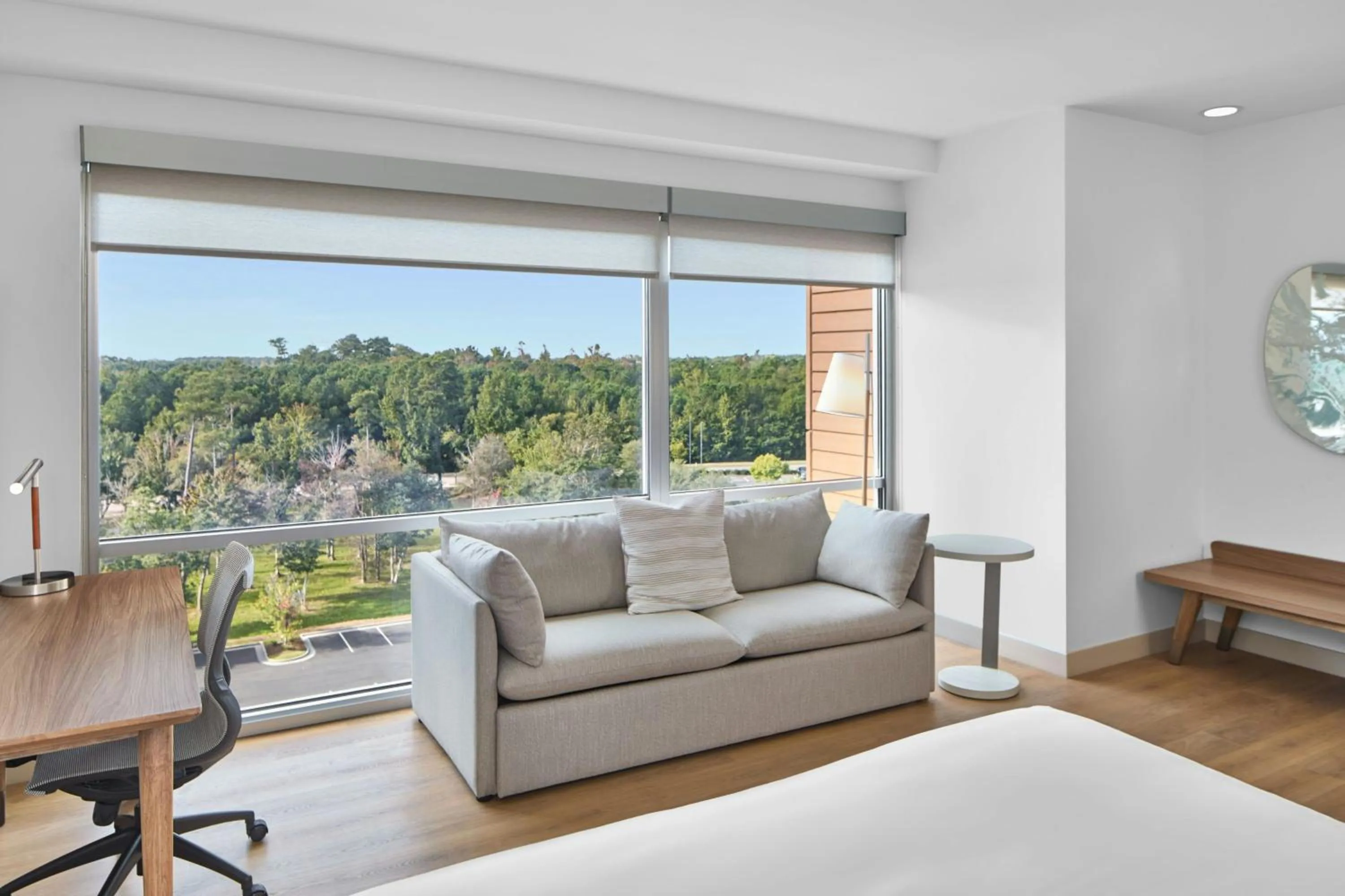 Photo of the whole room in Element Wilmington