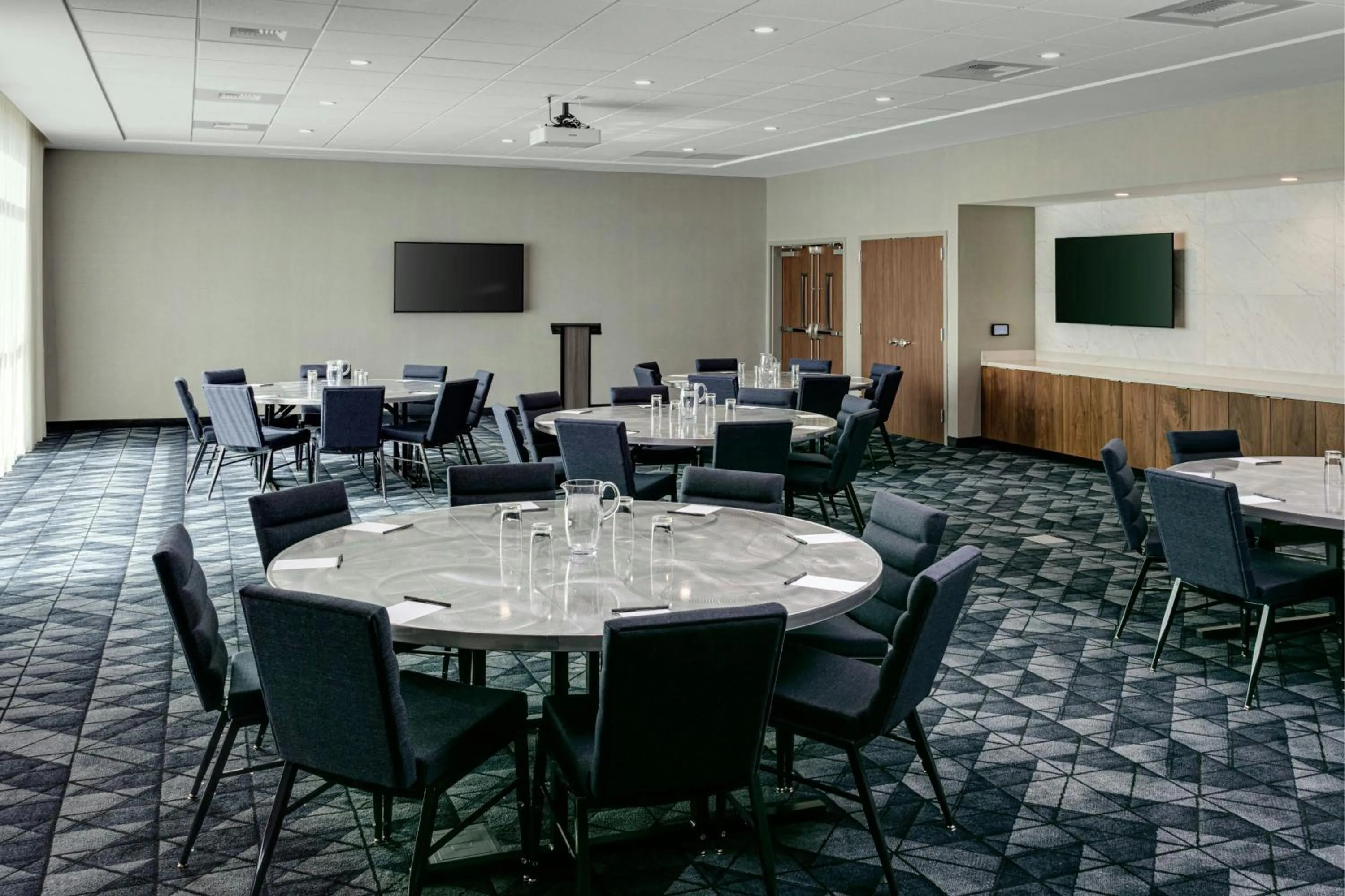 Meeting/conference room in Courtyard Lewiston