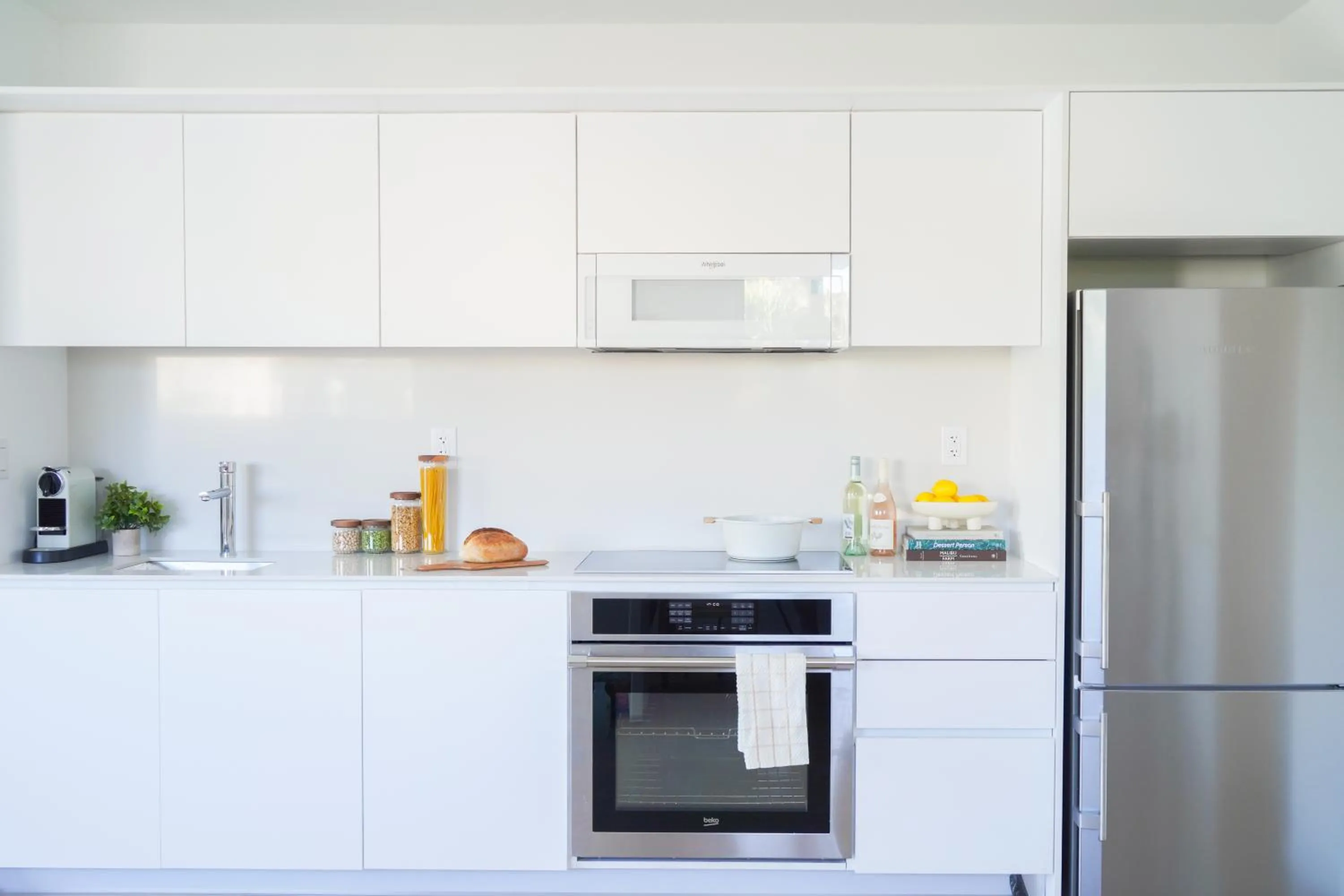 microwave in Beach Haus Key Biscayne Contemporary Apartments