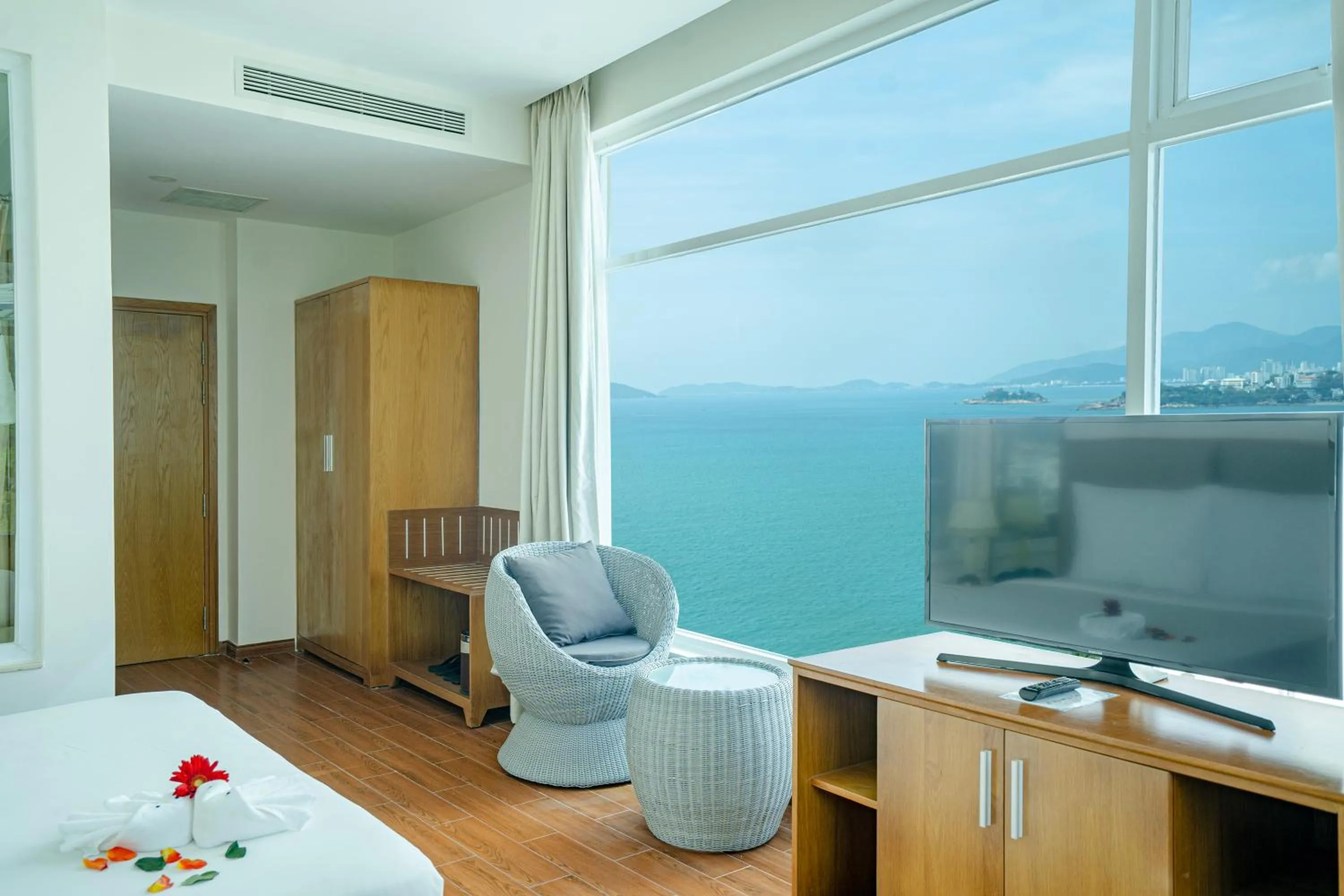 Glamour Hotel Nha Trang