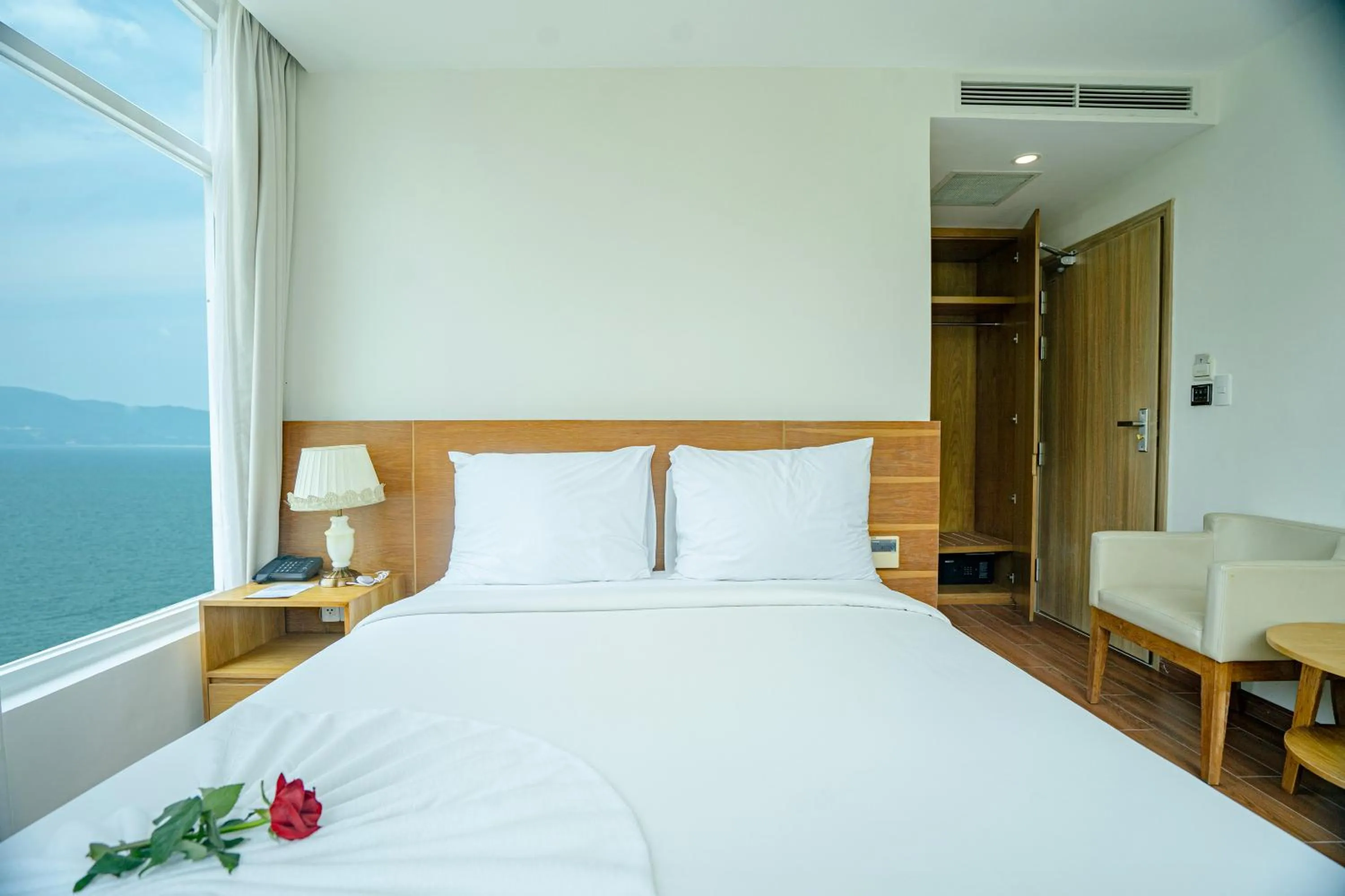 Bed in Glamour Hotel Nha Trang