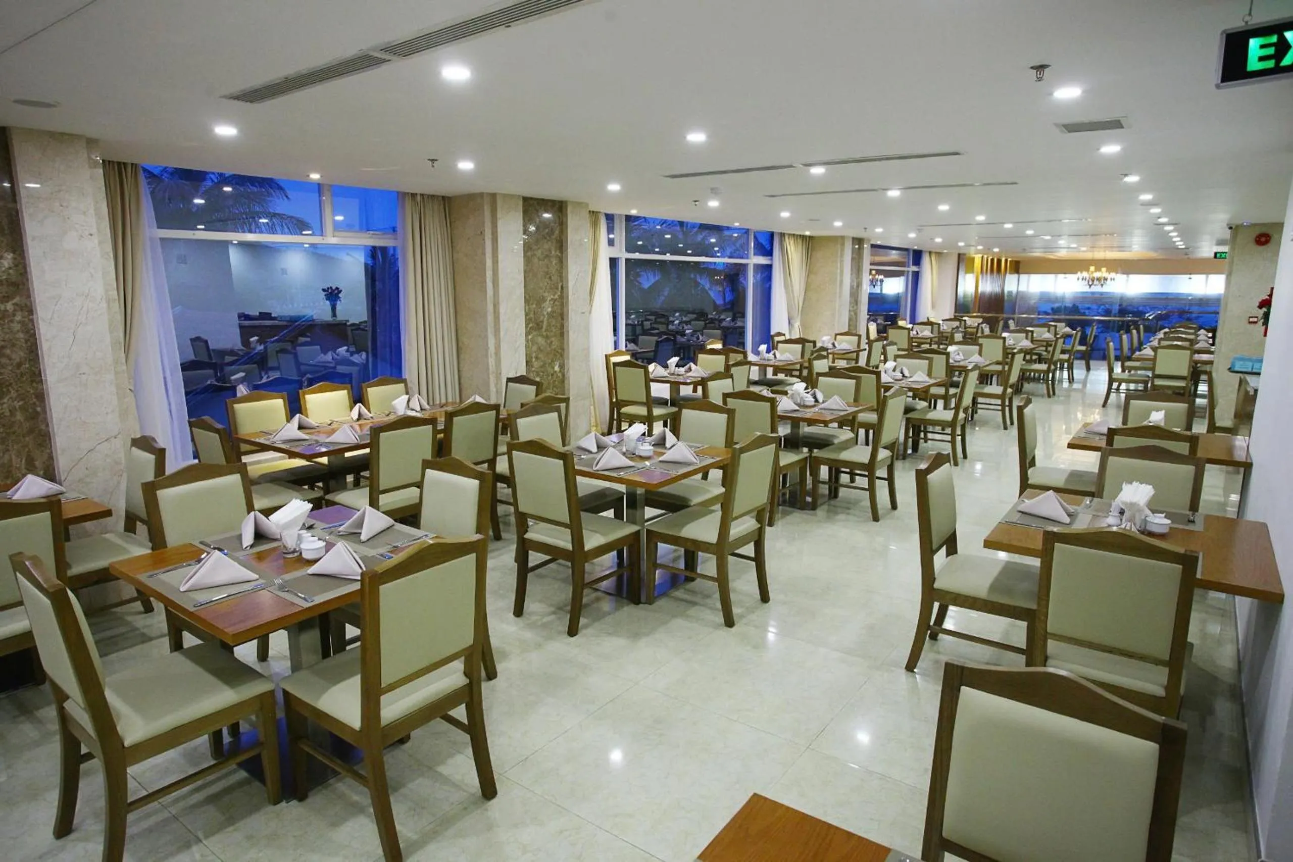 Restaurant/places to eat in Glamour Hotel Nha Trang