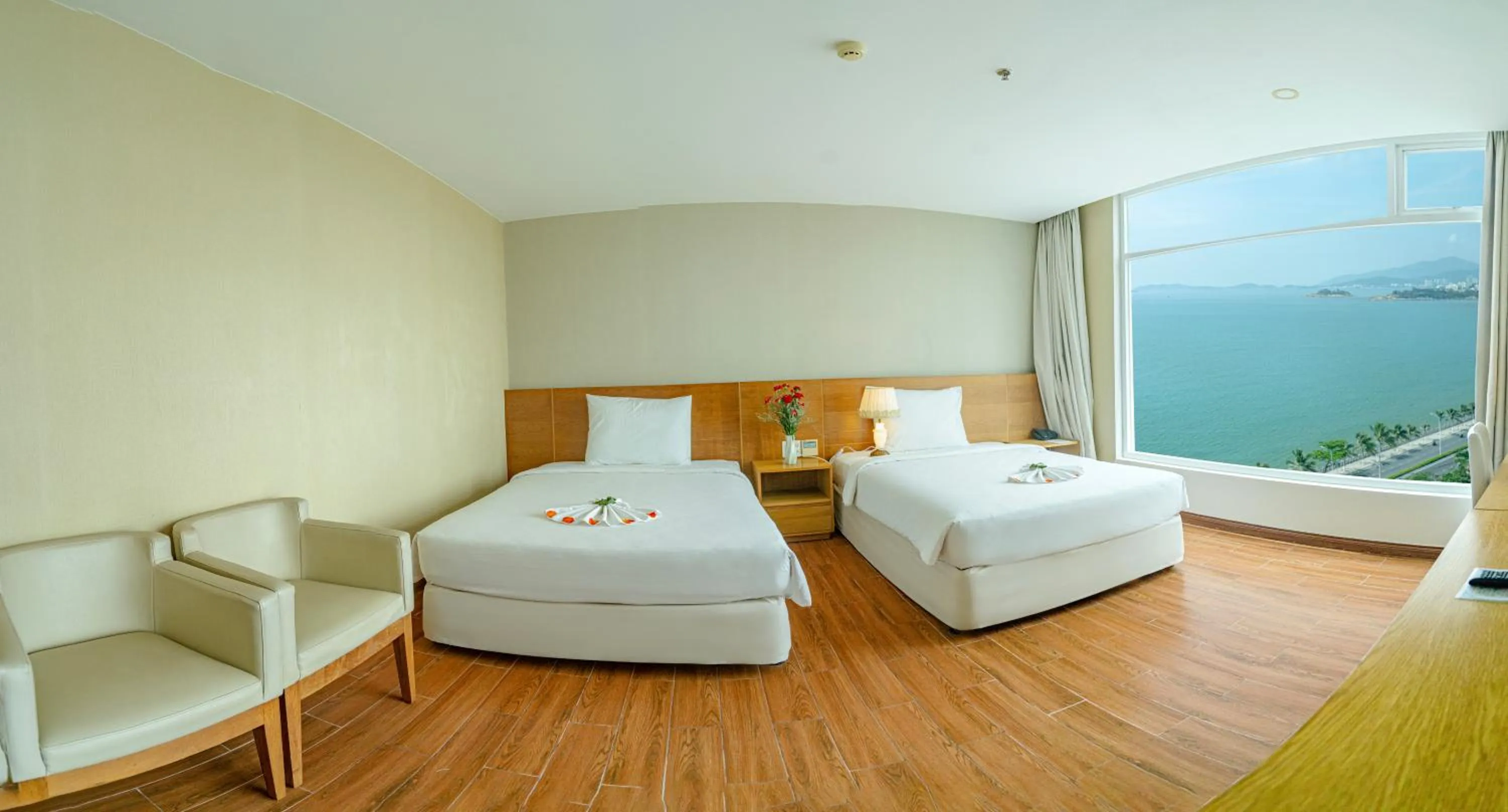 Bed in Glamour Hotel Nha Trang