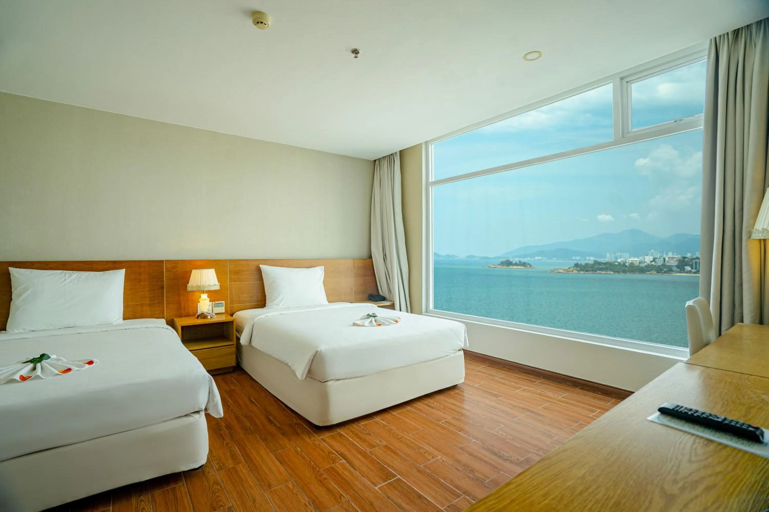 Bed in Glamour Hotel Nha Trang