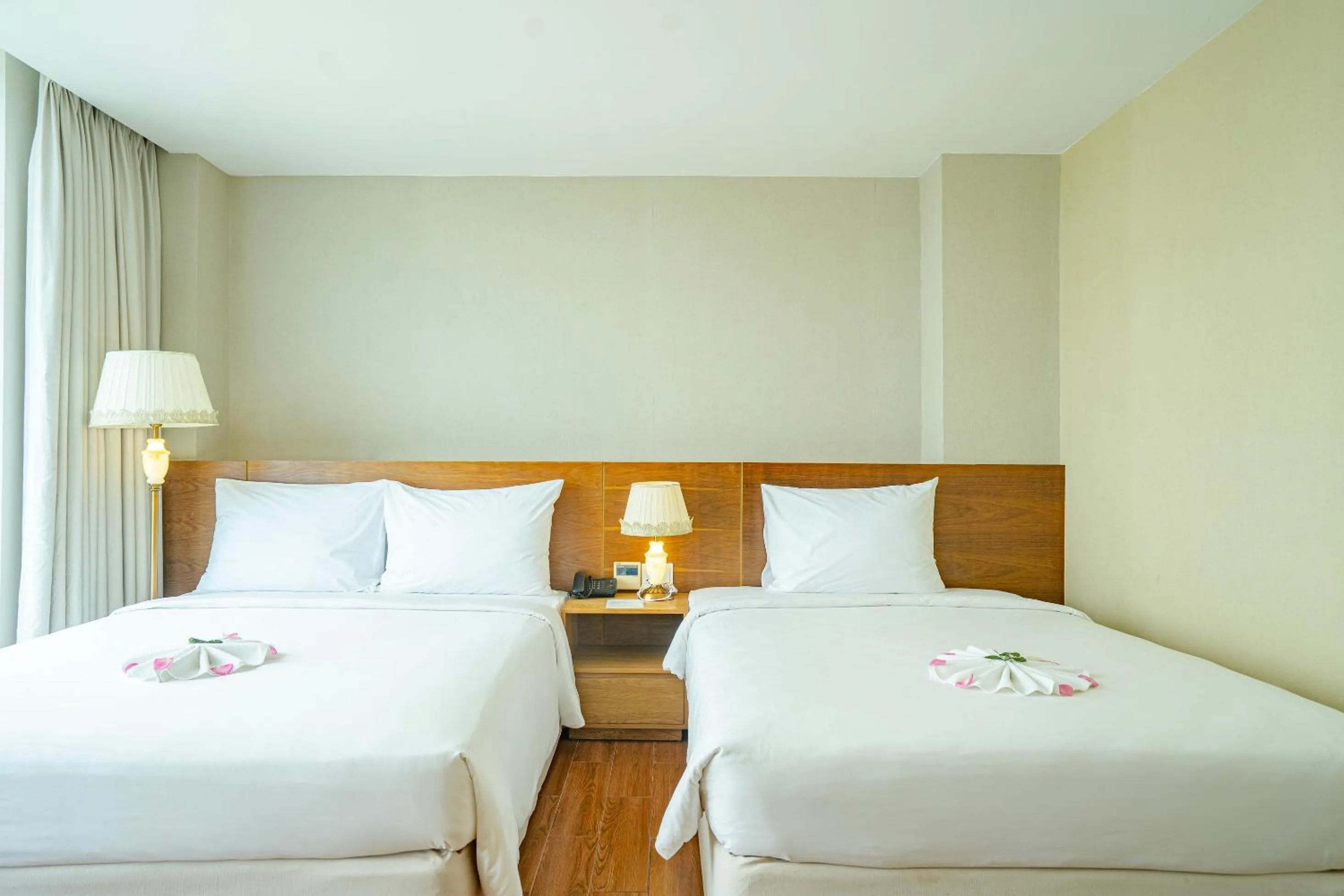 Bed in Glamour Hotel Nha Trang