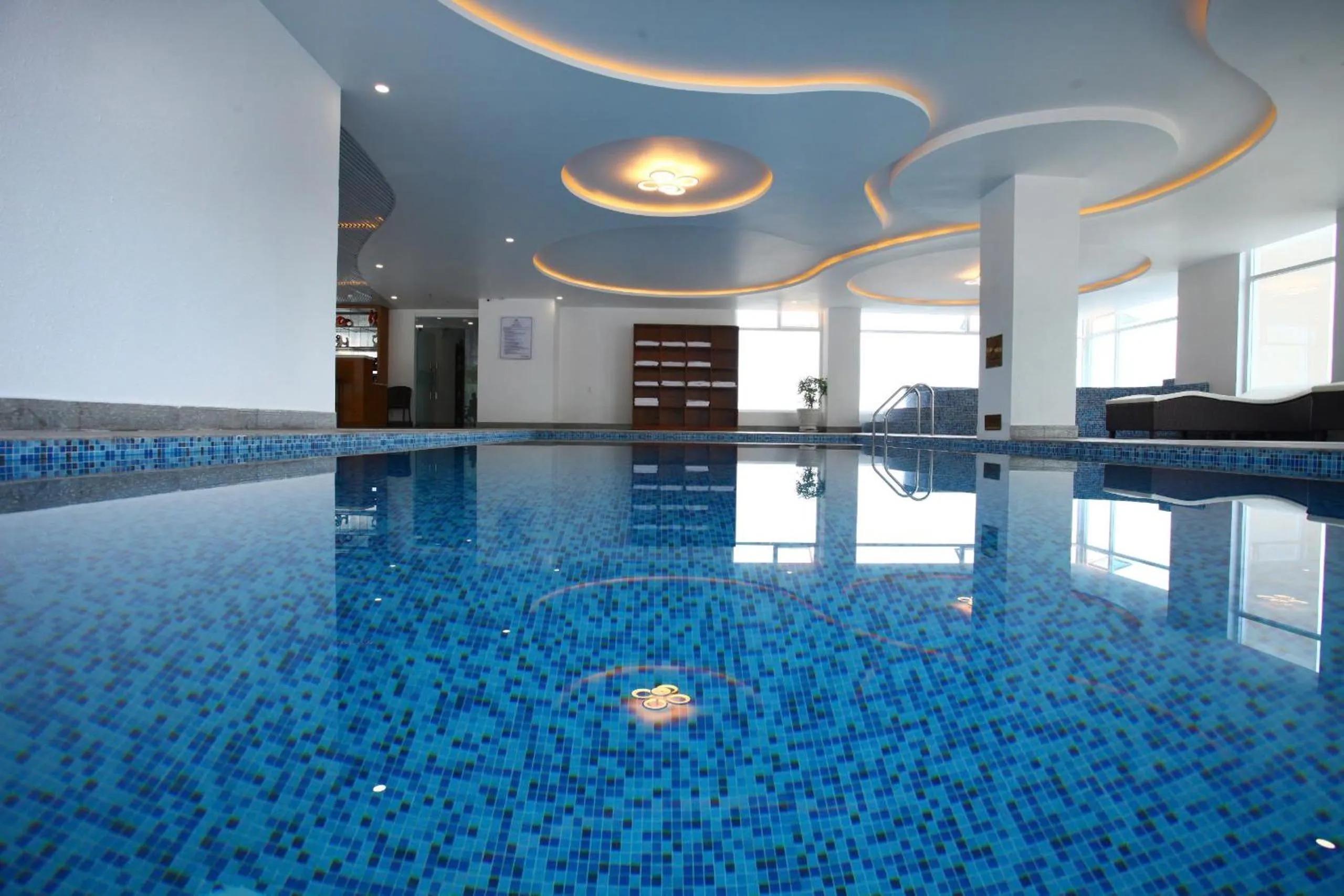 Swimming pool in Glamour Hotel Nha Trang