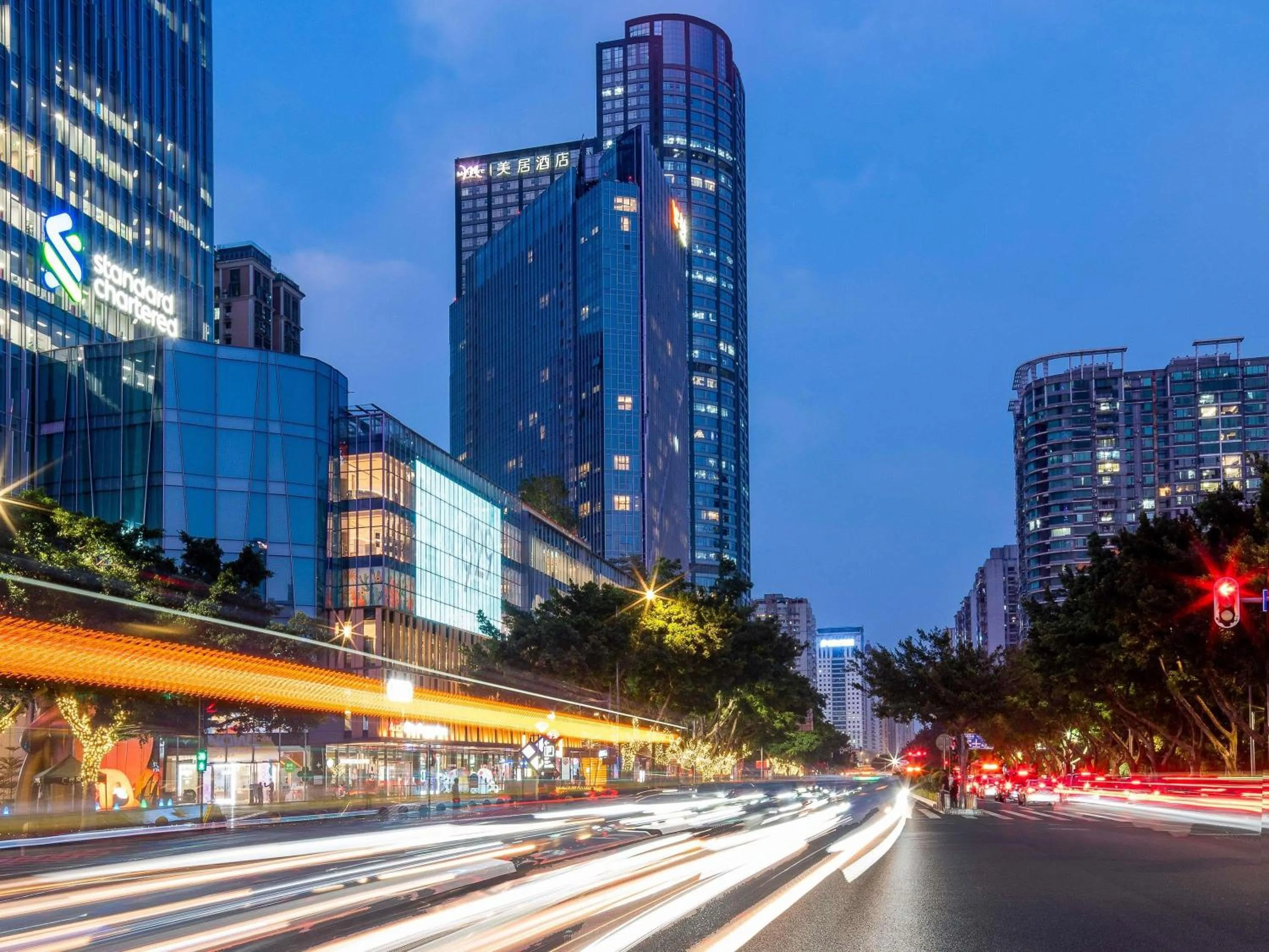 Property building in Mercure Guangzhou Tianhe Sports Center