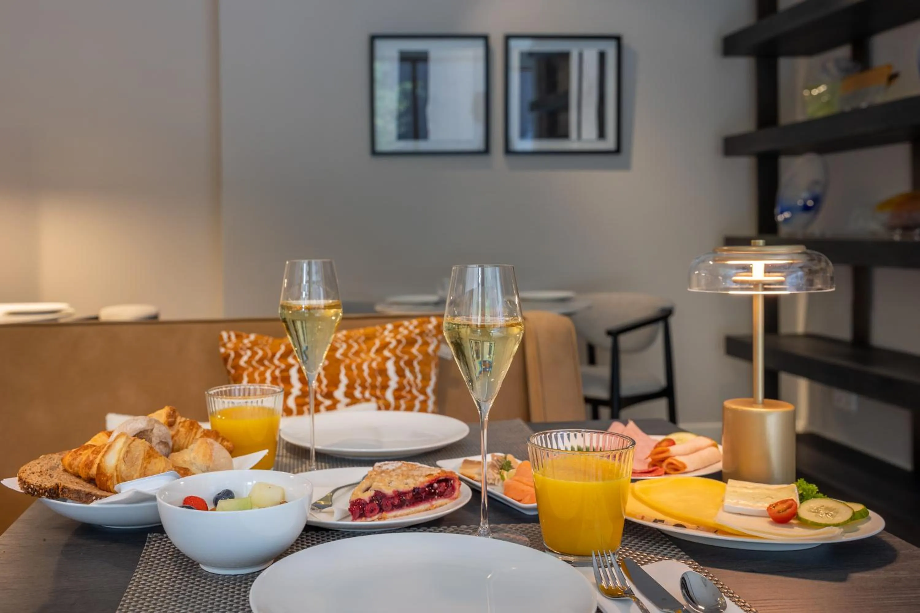 Breakfast in Hotel Maison Maastricht Centrum - Handwritten Collection