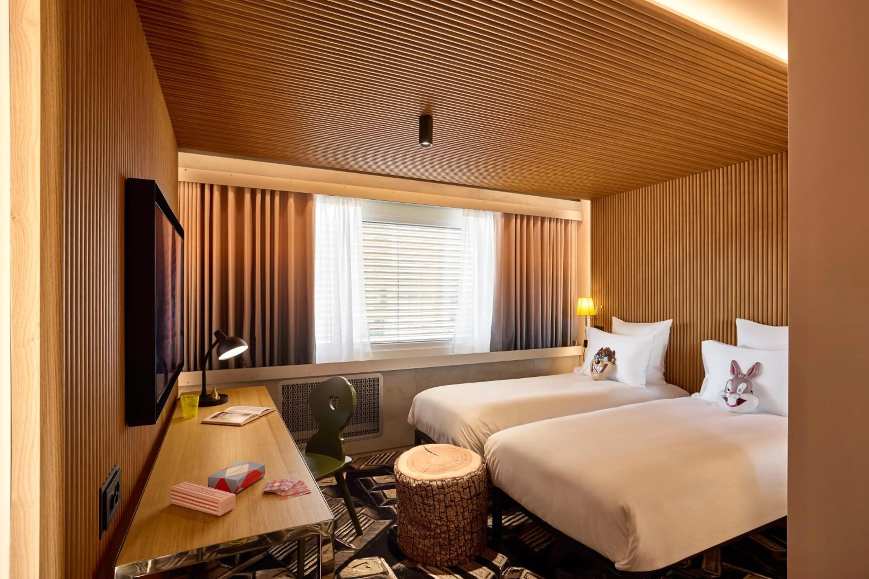 Bedroom, Bed in Mama Shelter Zurich