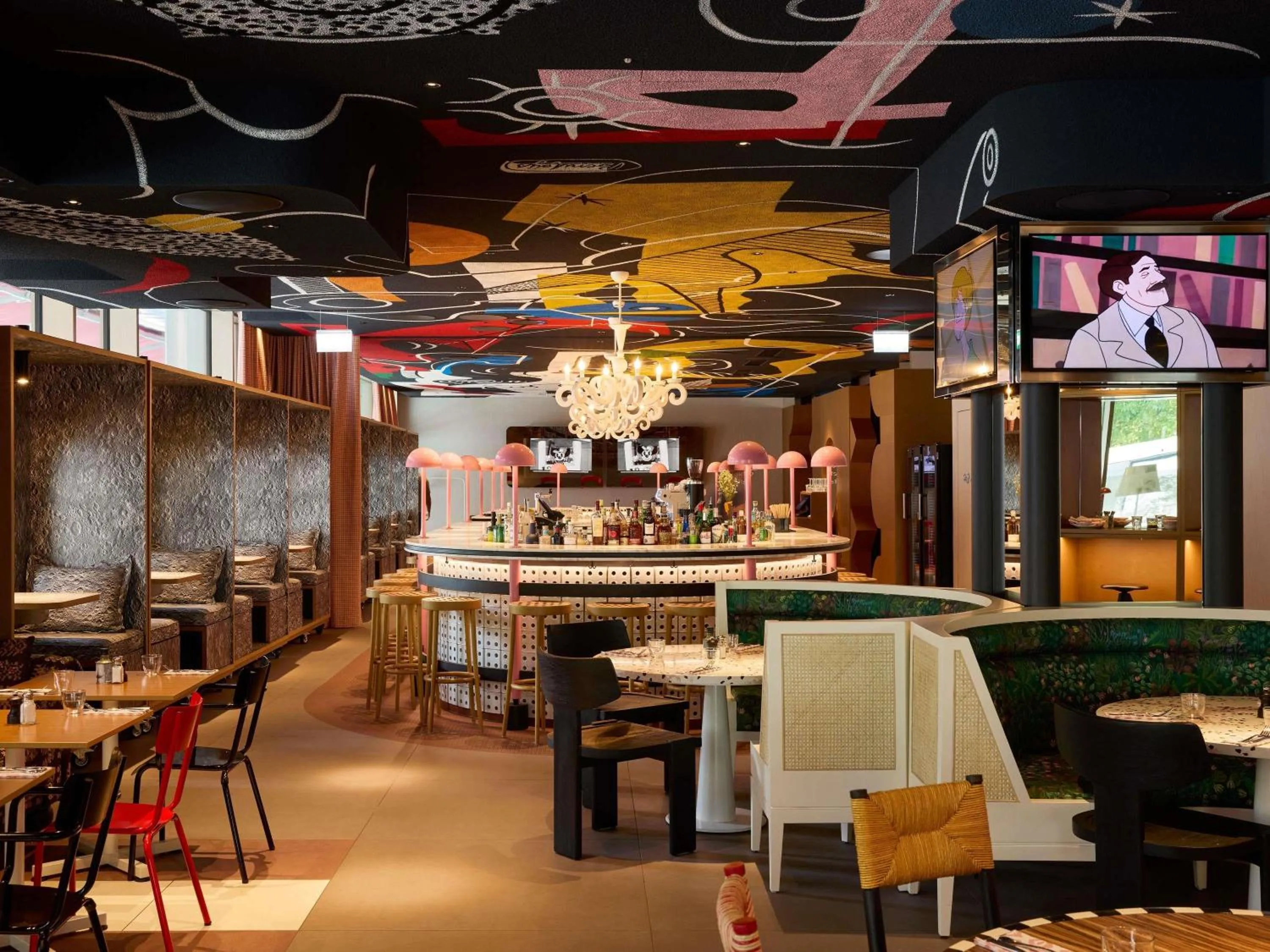 Lounge or bar in Mama Shelter Zurich