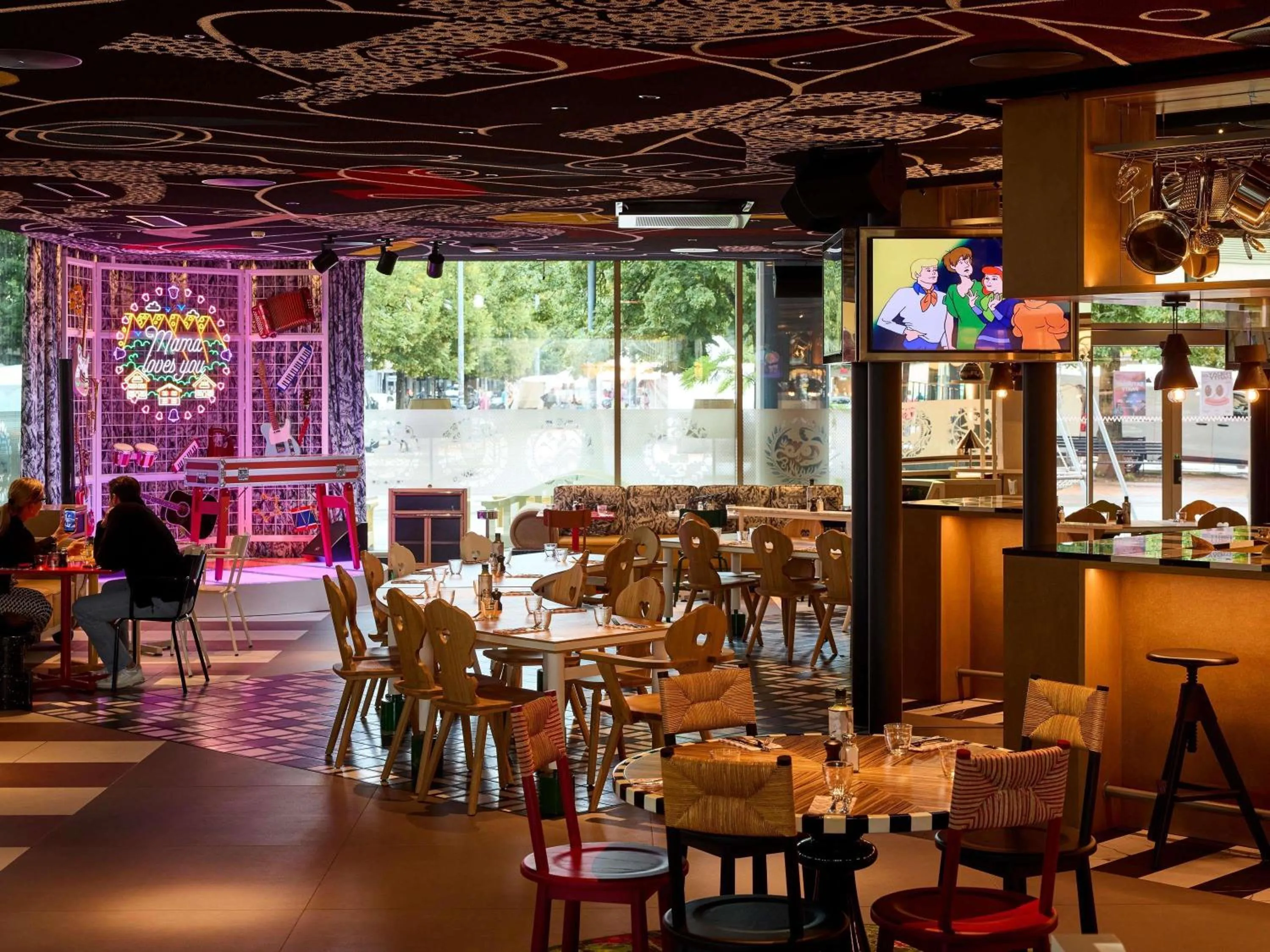 Restaurant/places to eat in Mama Shelter Zurich