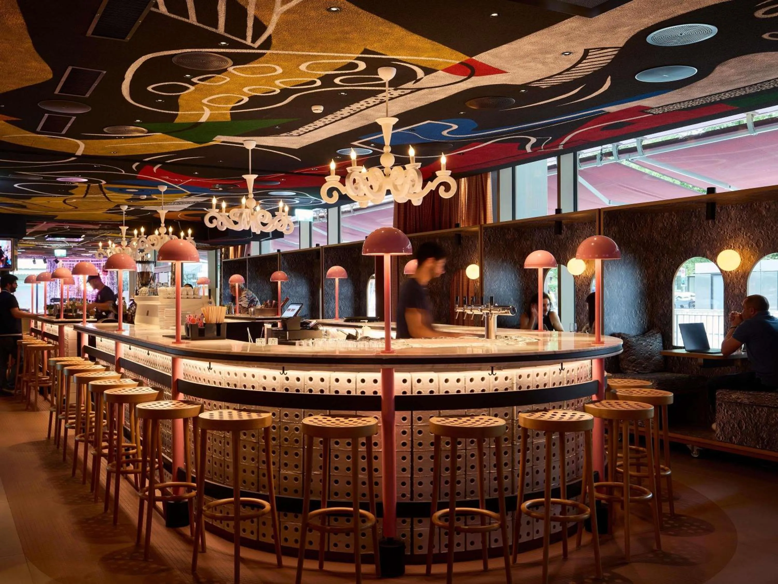 Lounge or bar in Mama Shelter Zurich