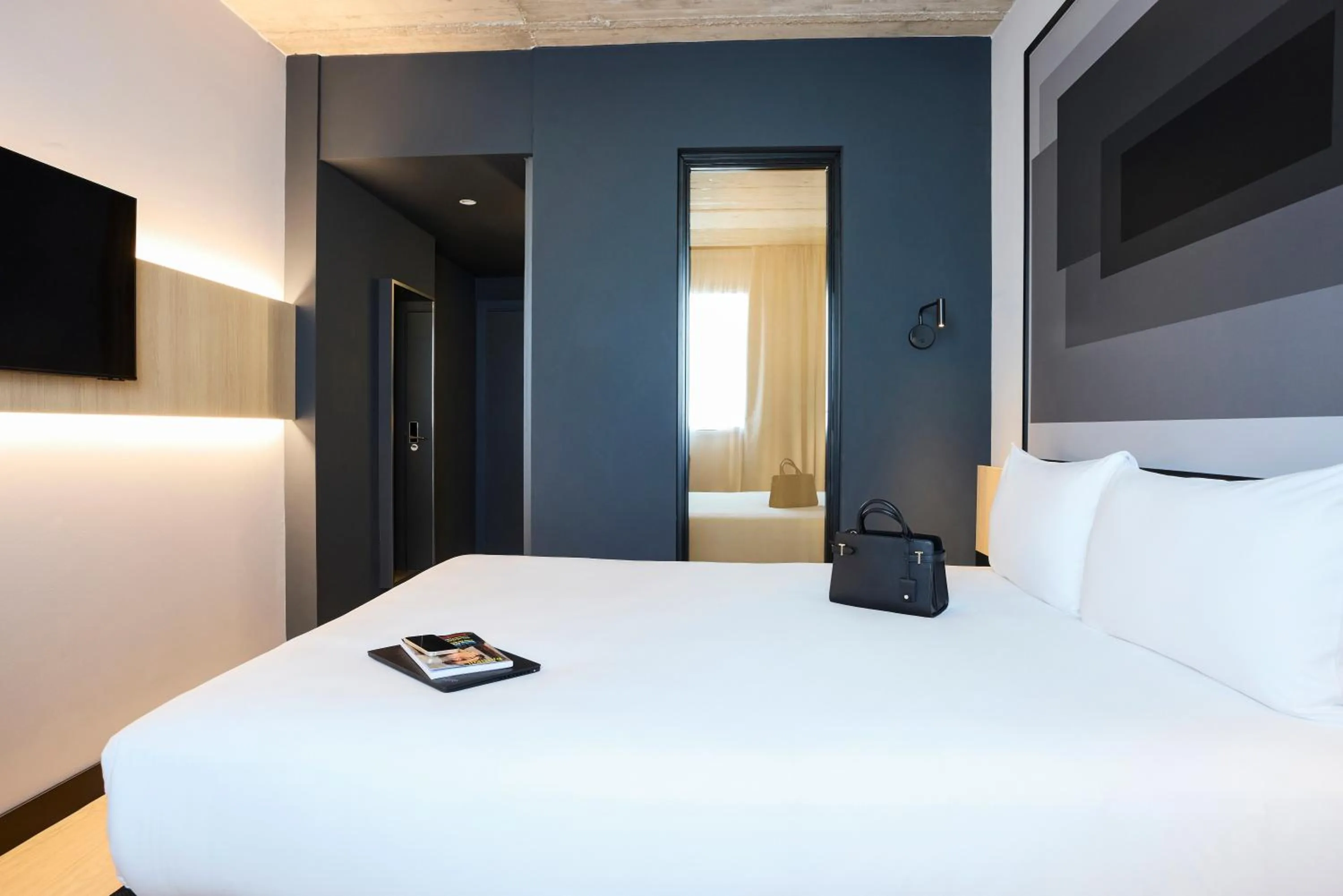 Bed in ibis Madrid Norte Las Tablas