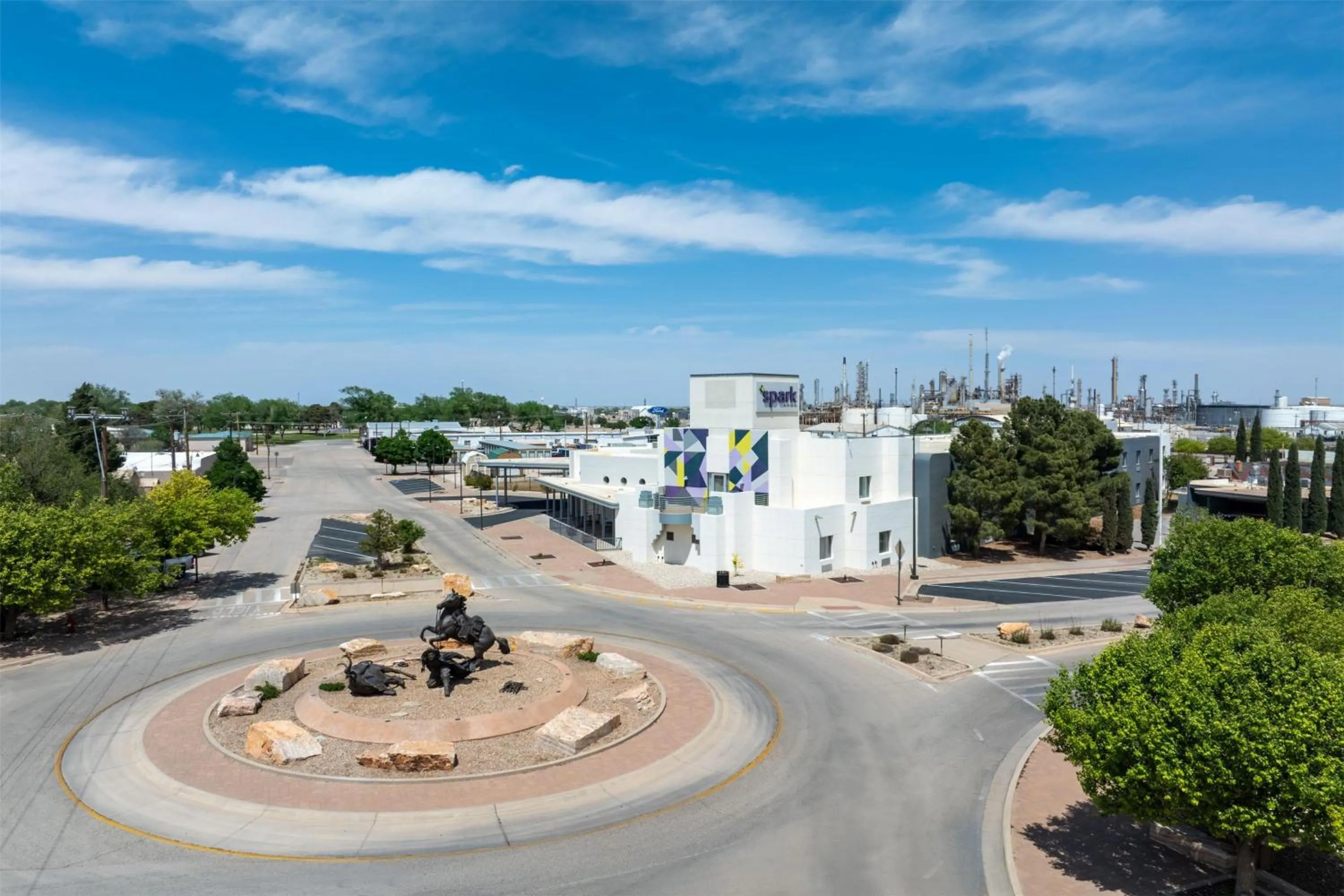 Property building in Spark by Hilton Artesia