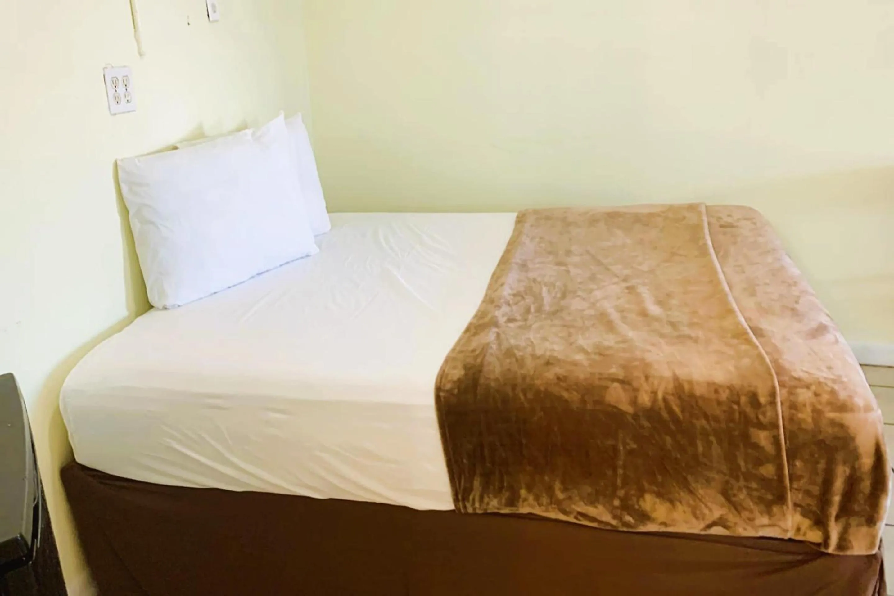 Bedroom, Bed in OYO Hotel Rockport- Bay View