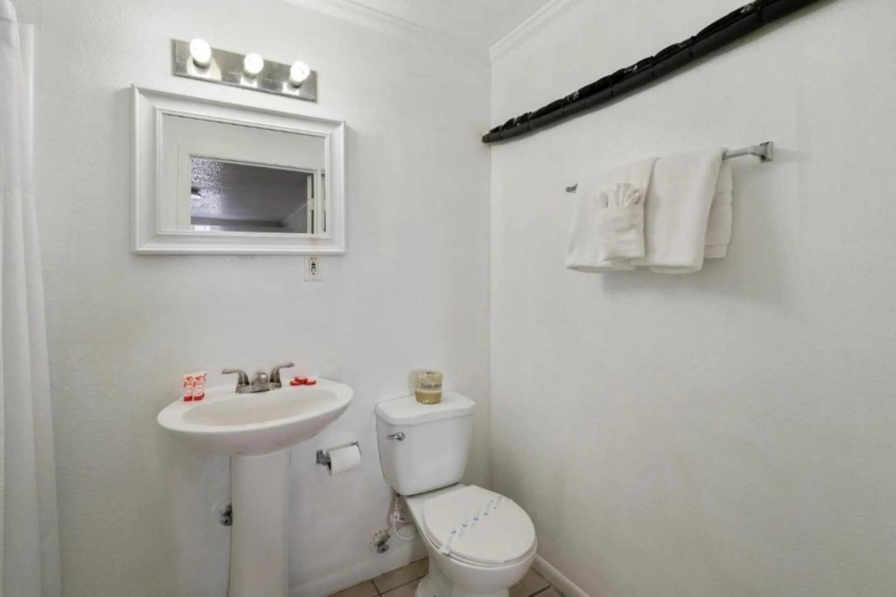 Bathroom in OYO Hotel Rockport- Bay View