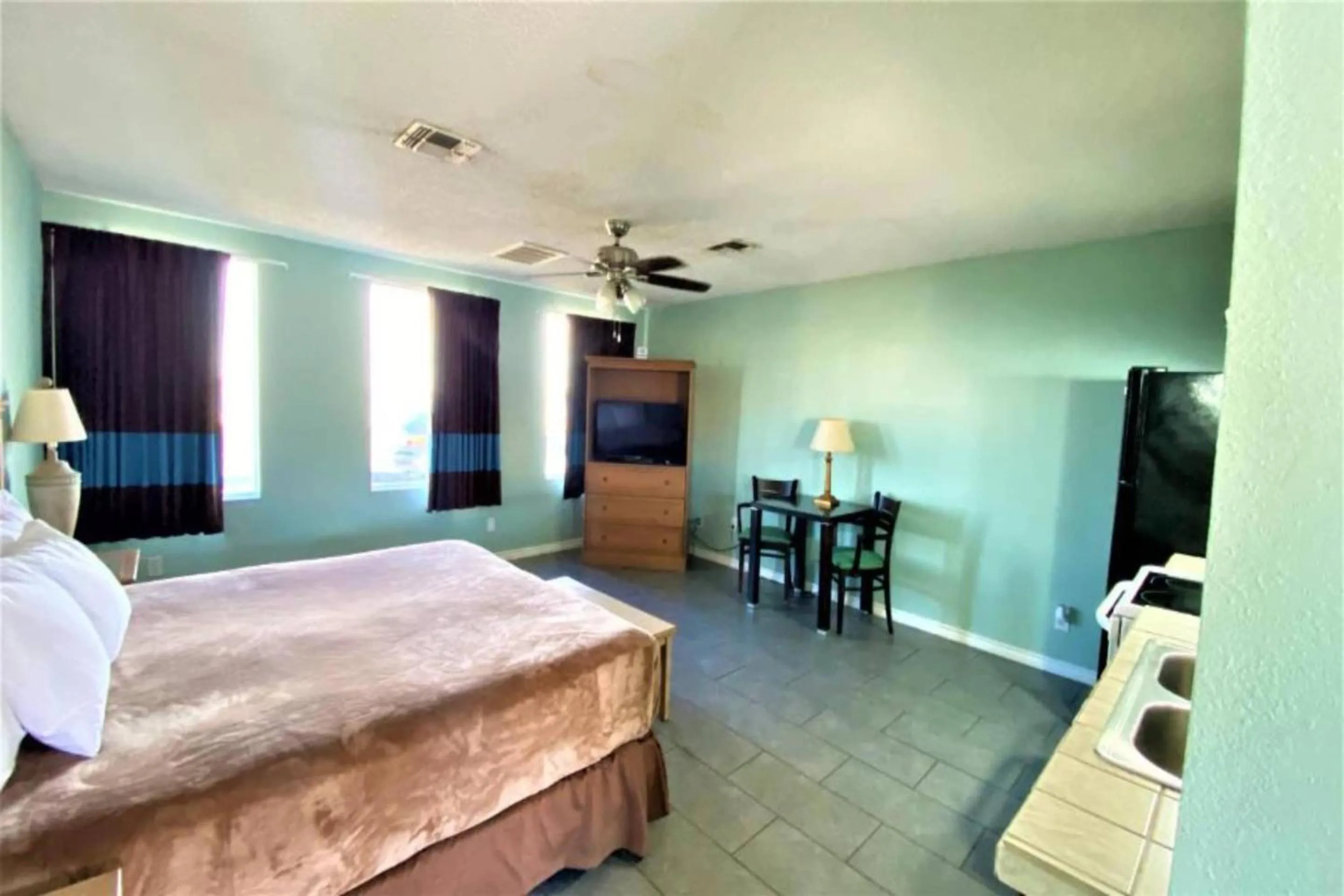 Bedroom, Bed in OYO Hotel Rockport- Bay View