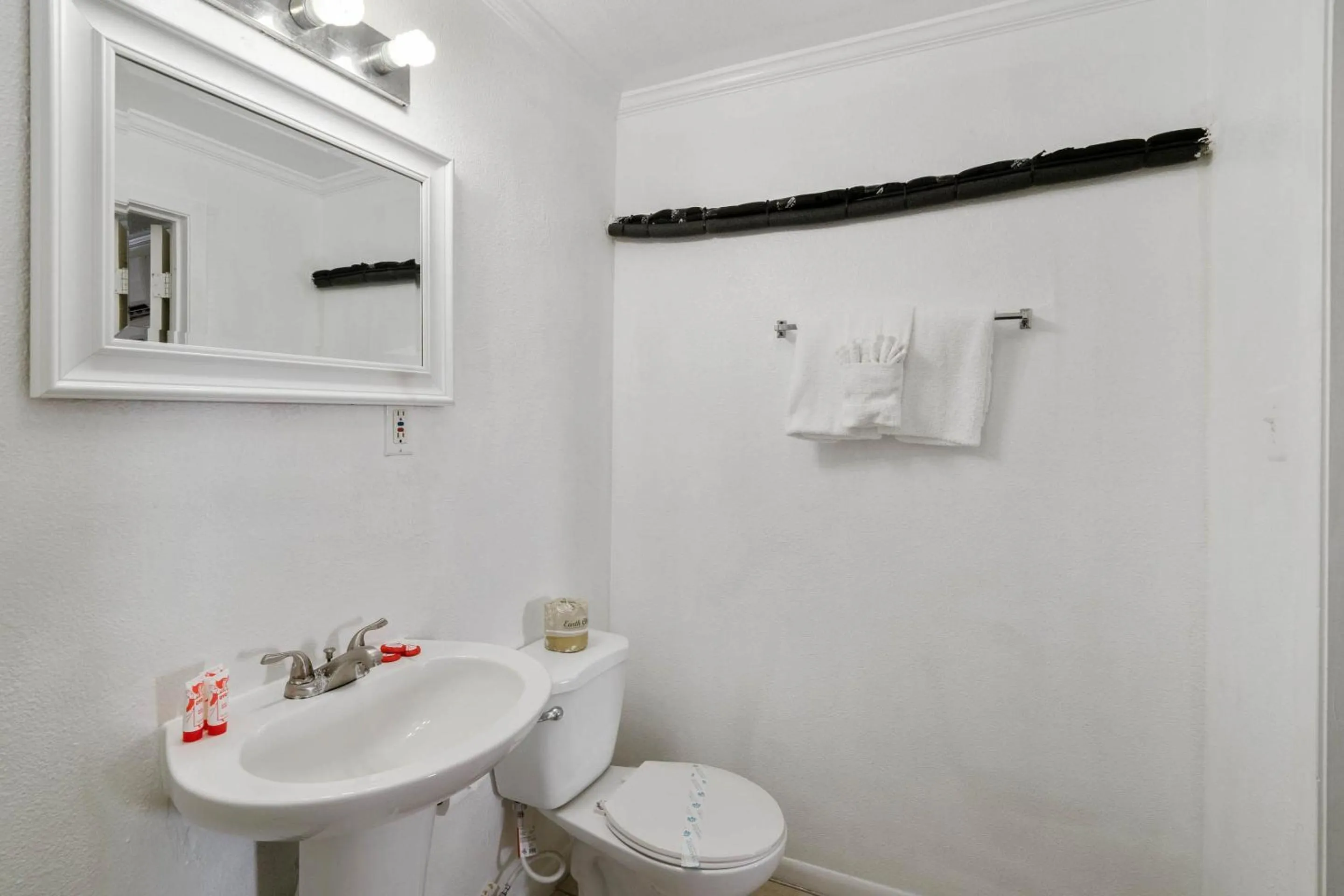 Bathroom in OYO Hotel Rockport- Bay View