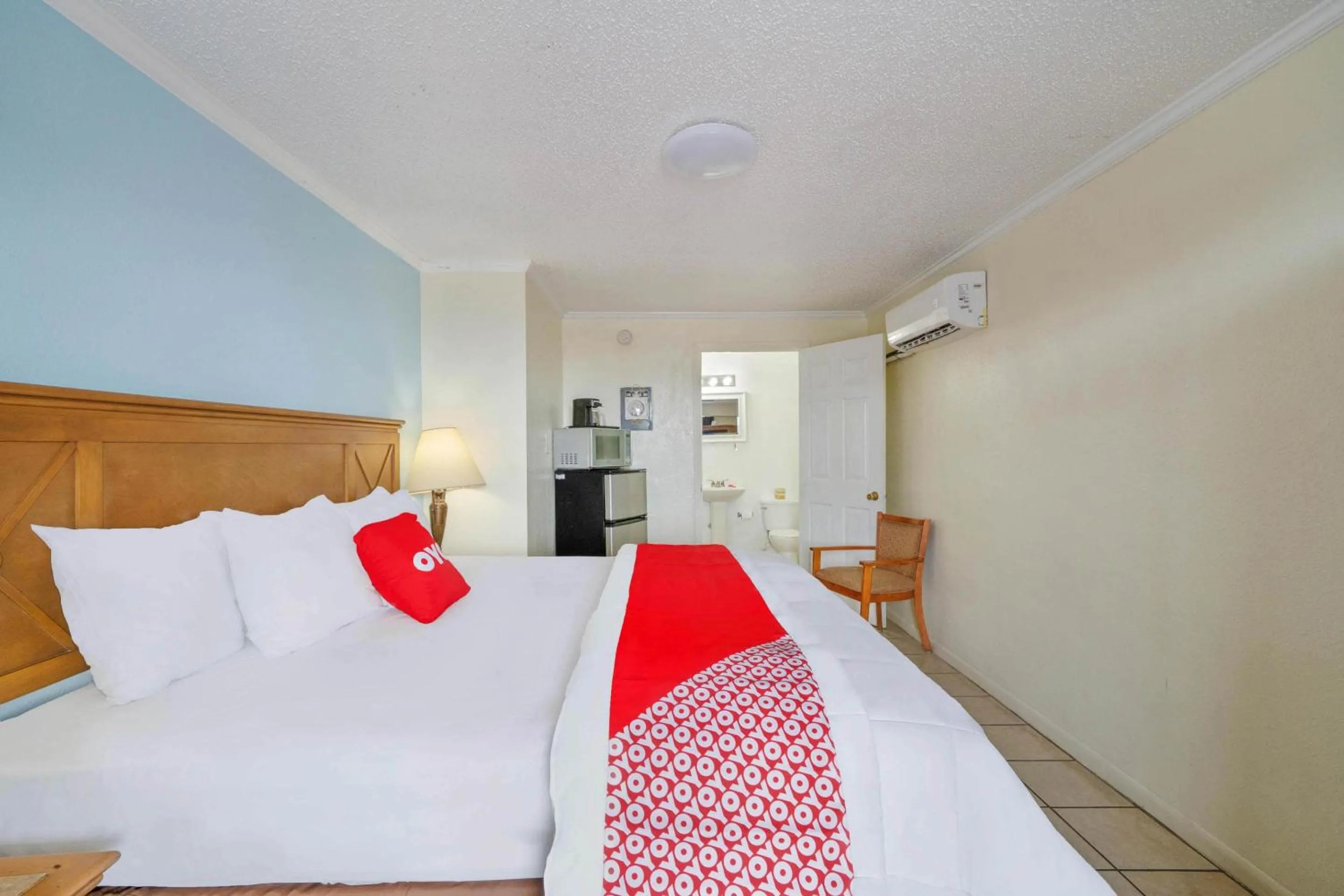 Bedroom, Bed in OYO Hotel Rockport- Bay View