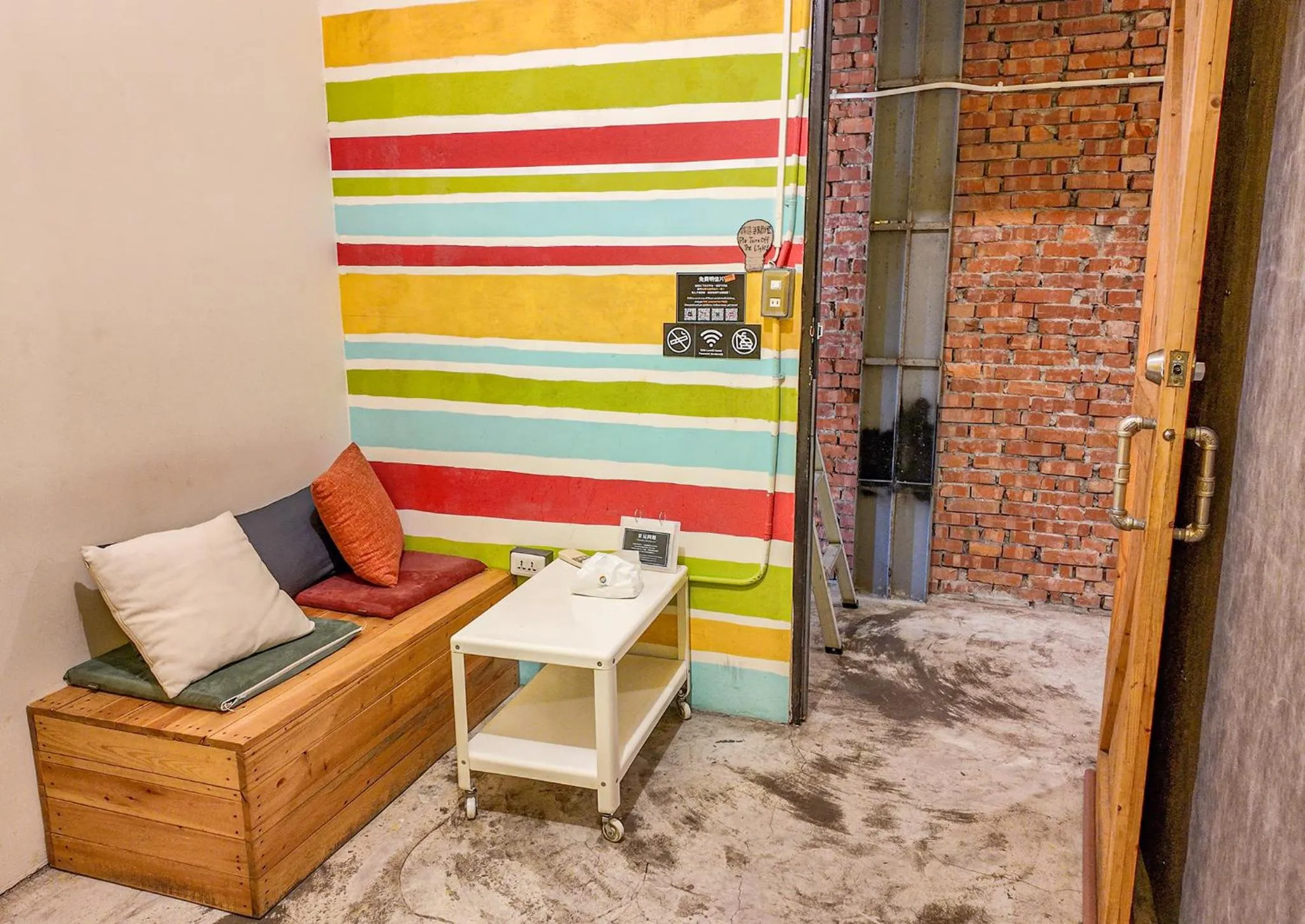 Seating area in 62巷背包客棧 Lane62 Hostel