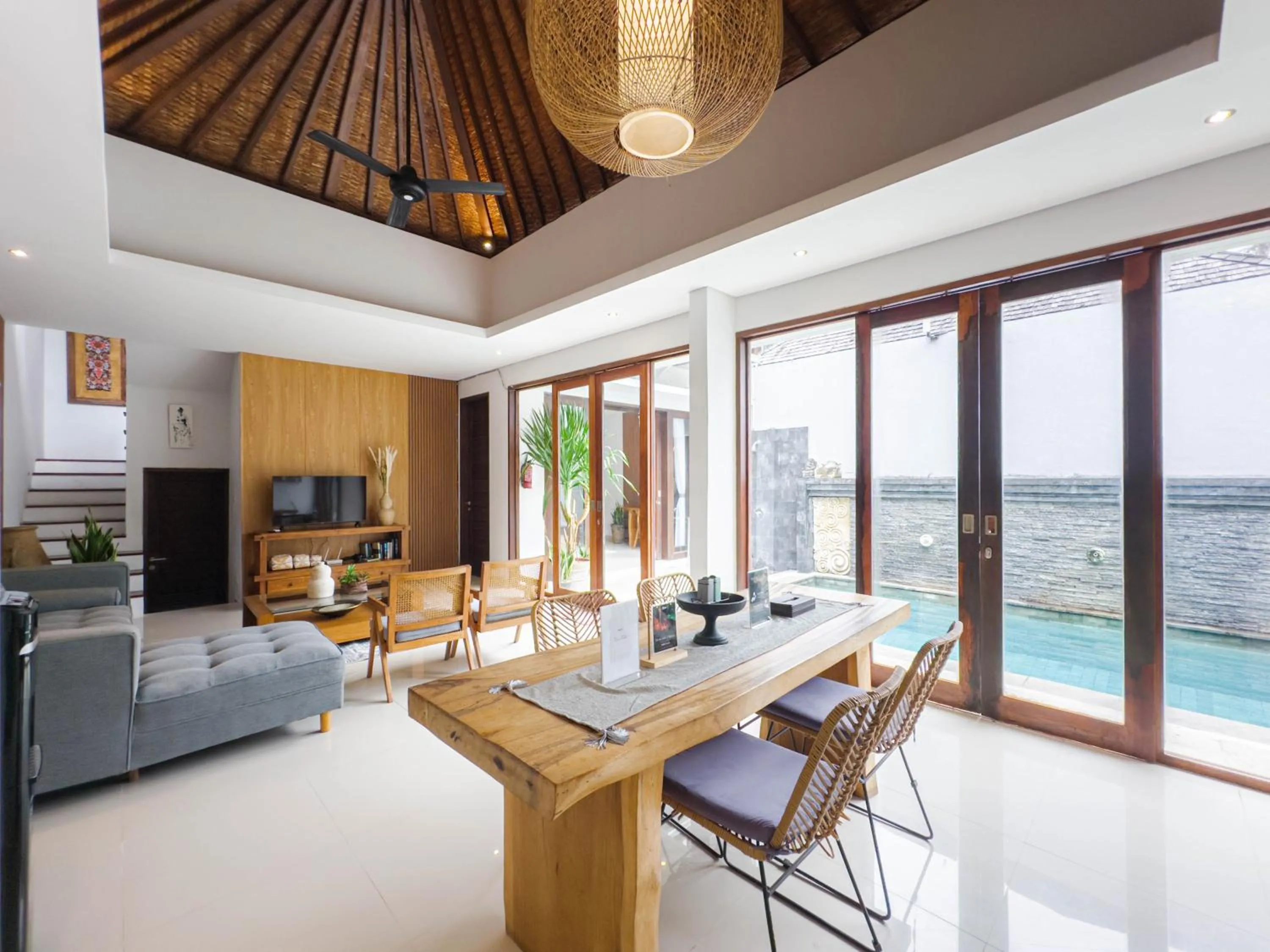 Living room in Kakul Vila