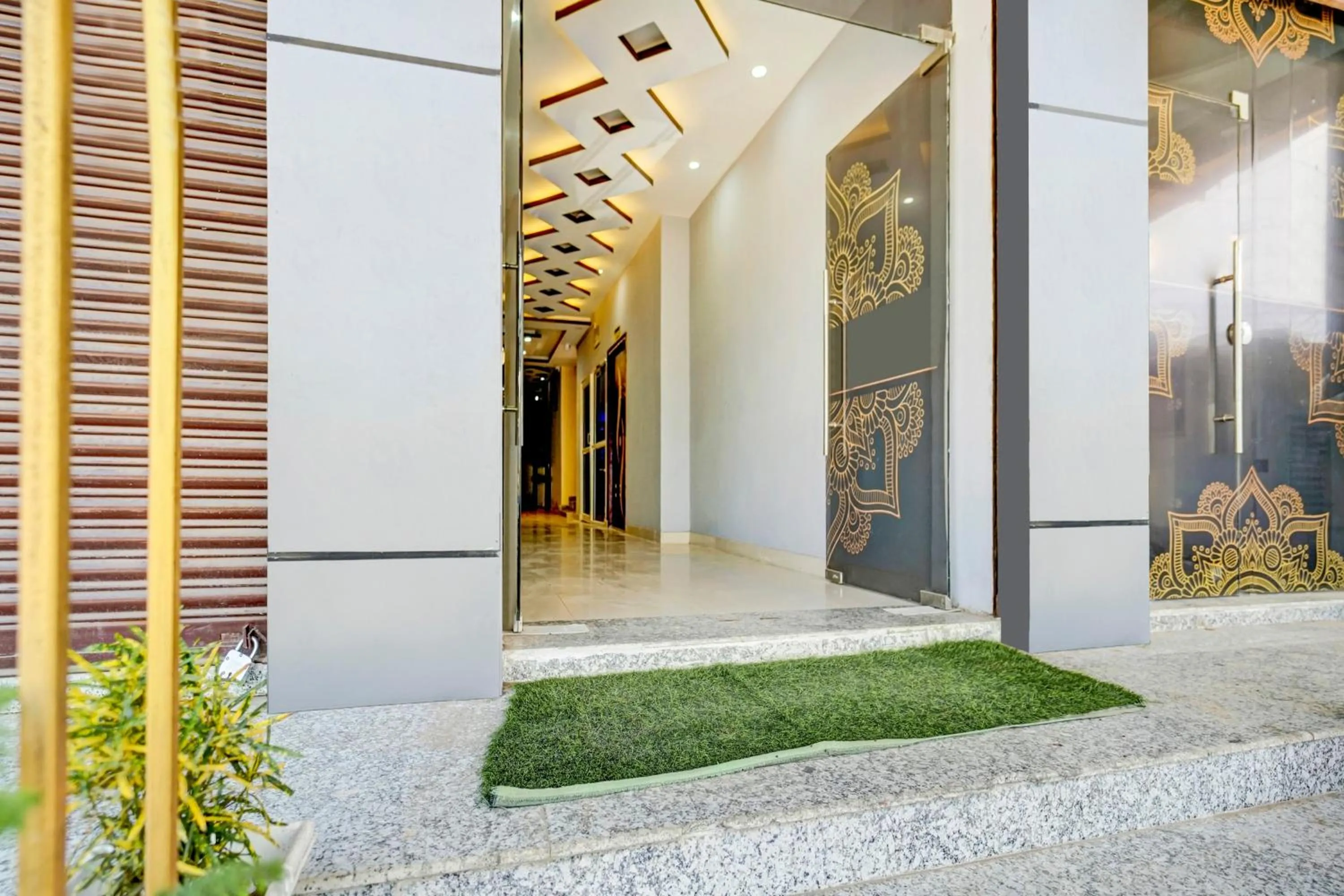 Facade/entrance in Super Townhouse Anisabad Near Mahavir Sansthan