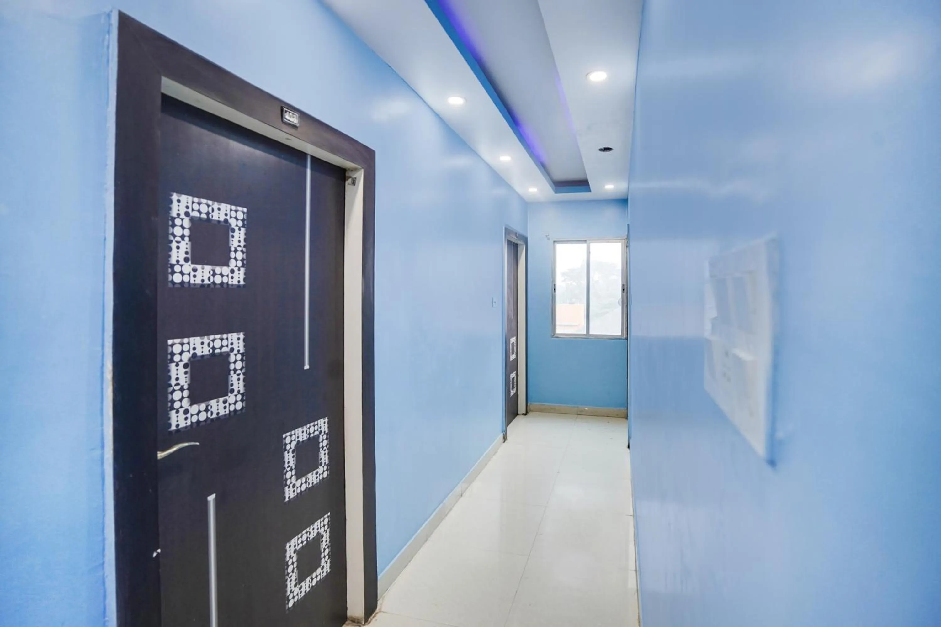 Lobby or reception in Super Townhouse Butler Road Near Maripur Chowk