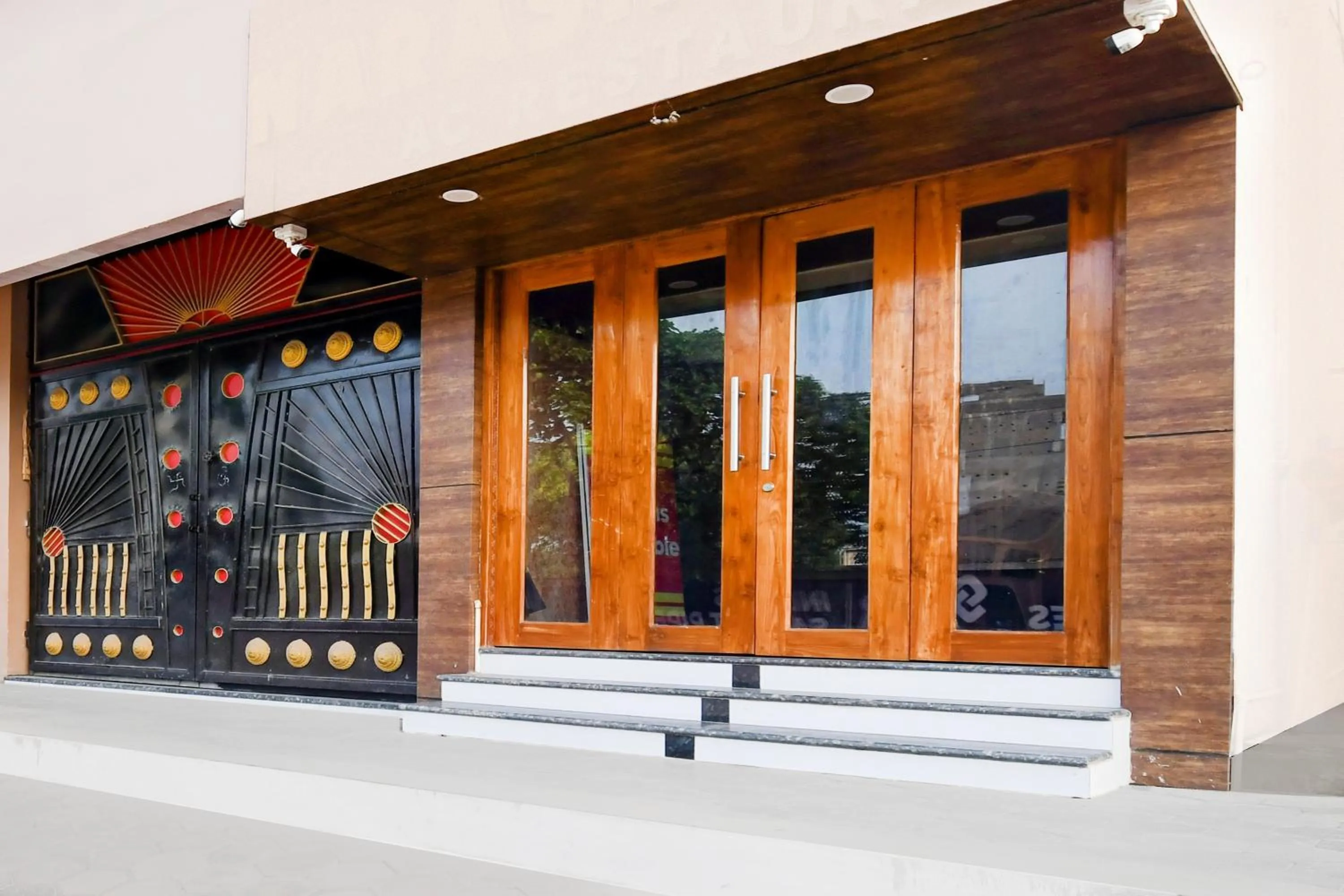 Facade/entrance in Super Townhouse Puri Formerly Hotel Narashingha