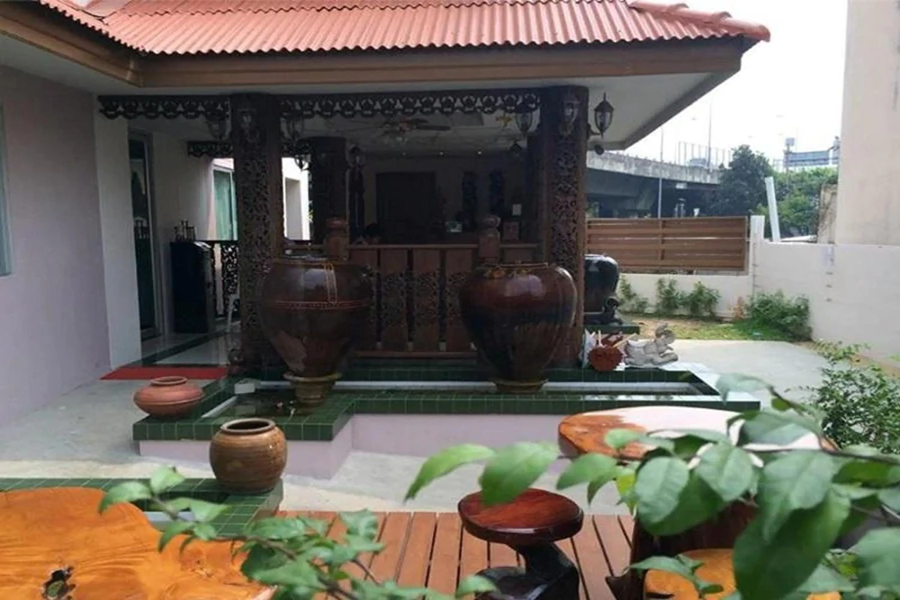 Property building in Kim Hotel At Morleng