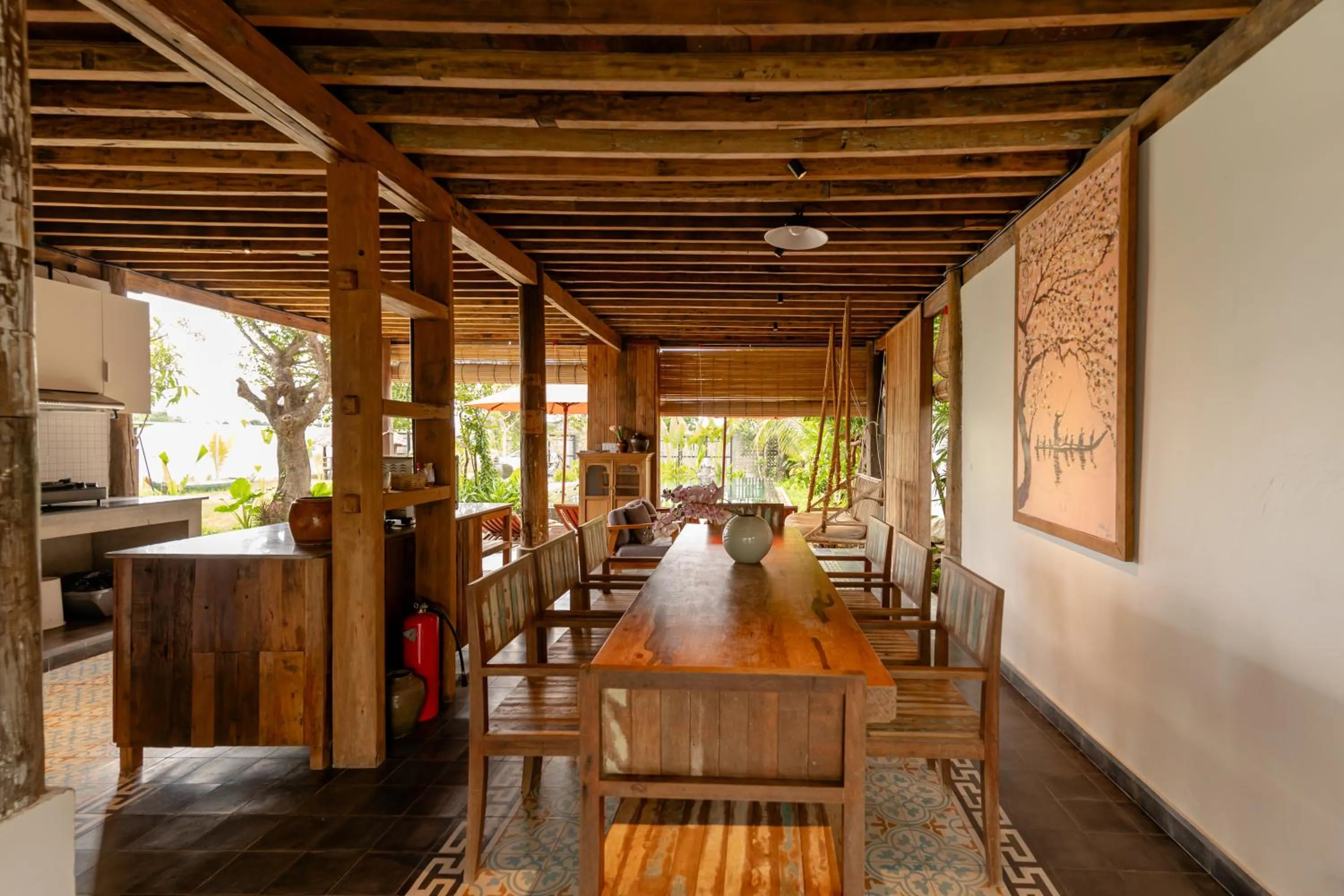 Kitchen or kitchenette in Isann Lodge