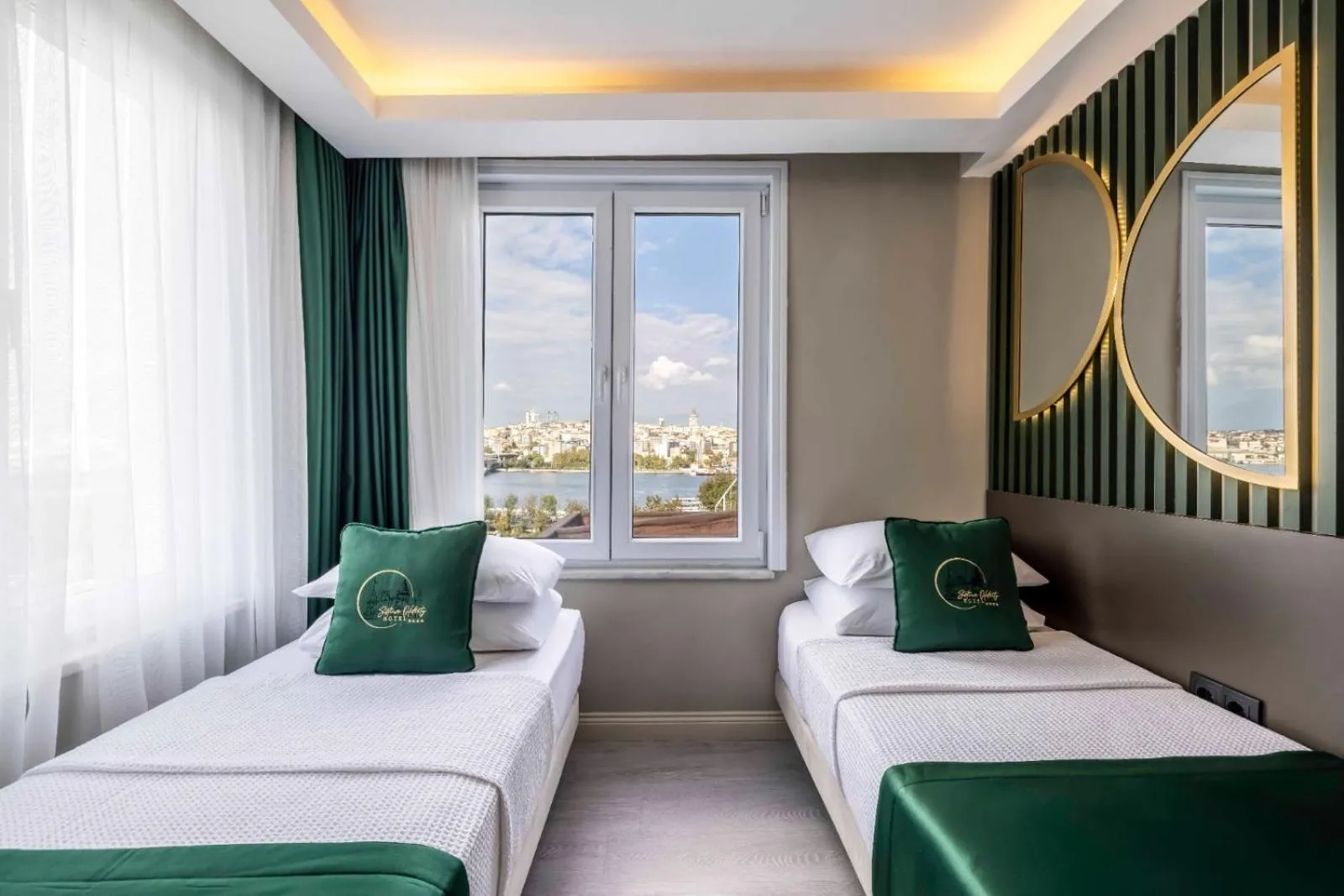 Sea view, Bed in Sistina Old City Hotel