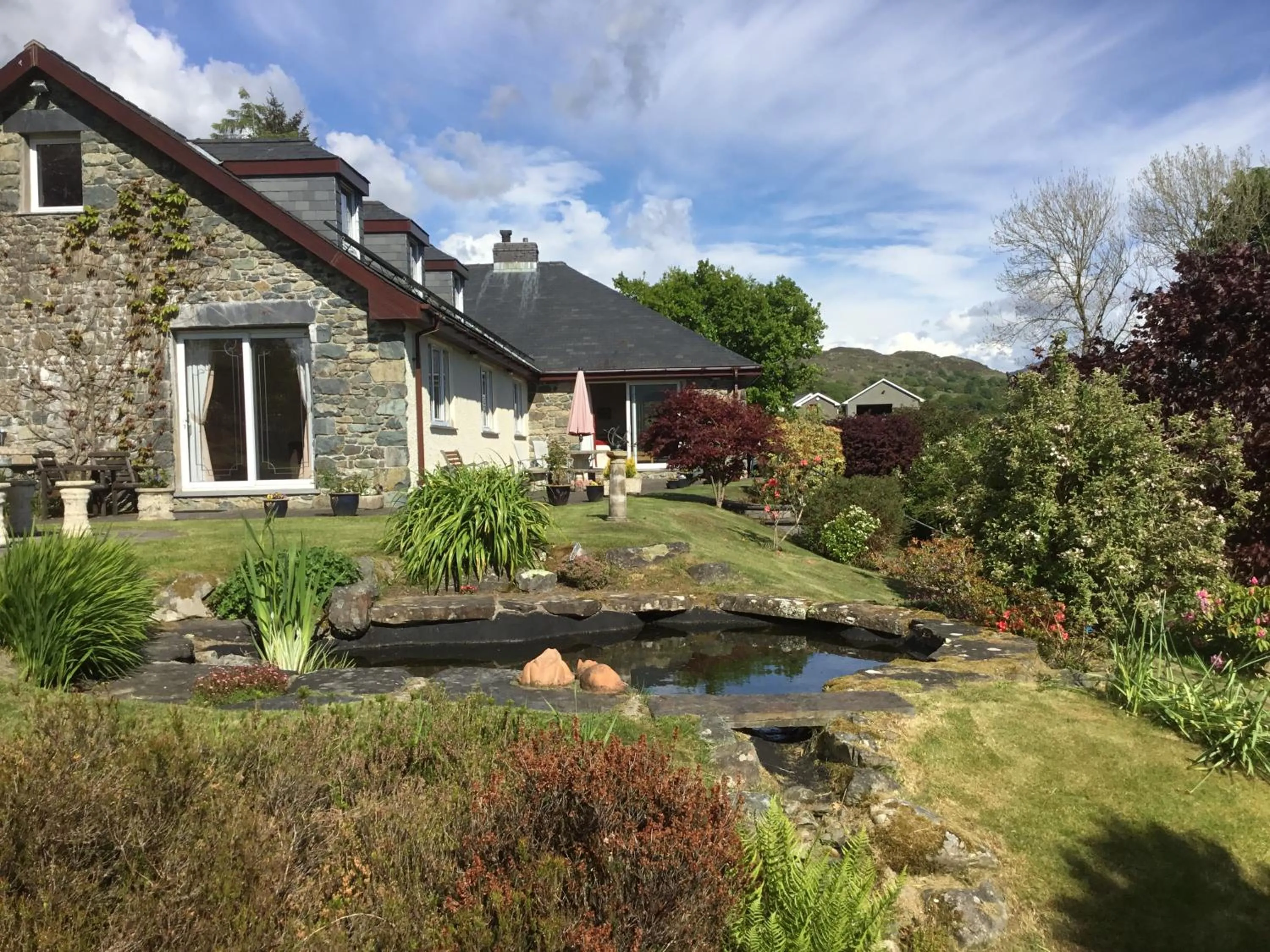 Property building in Heulwen Guest House