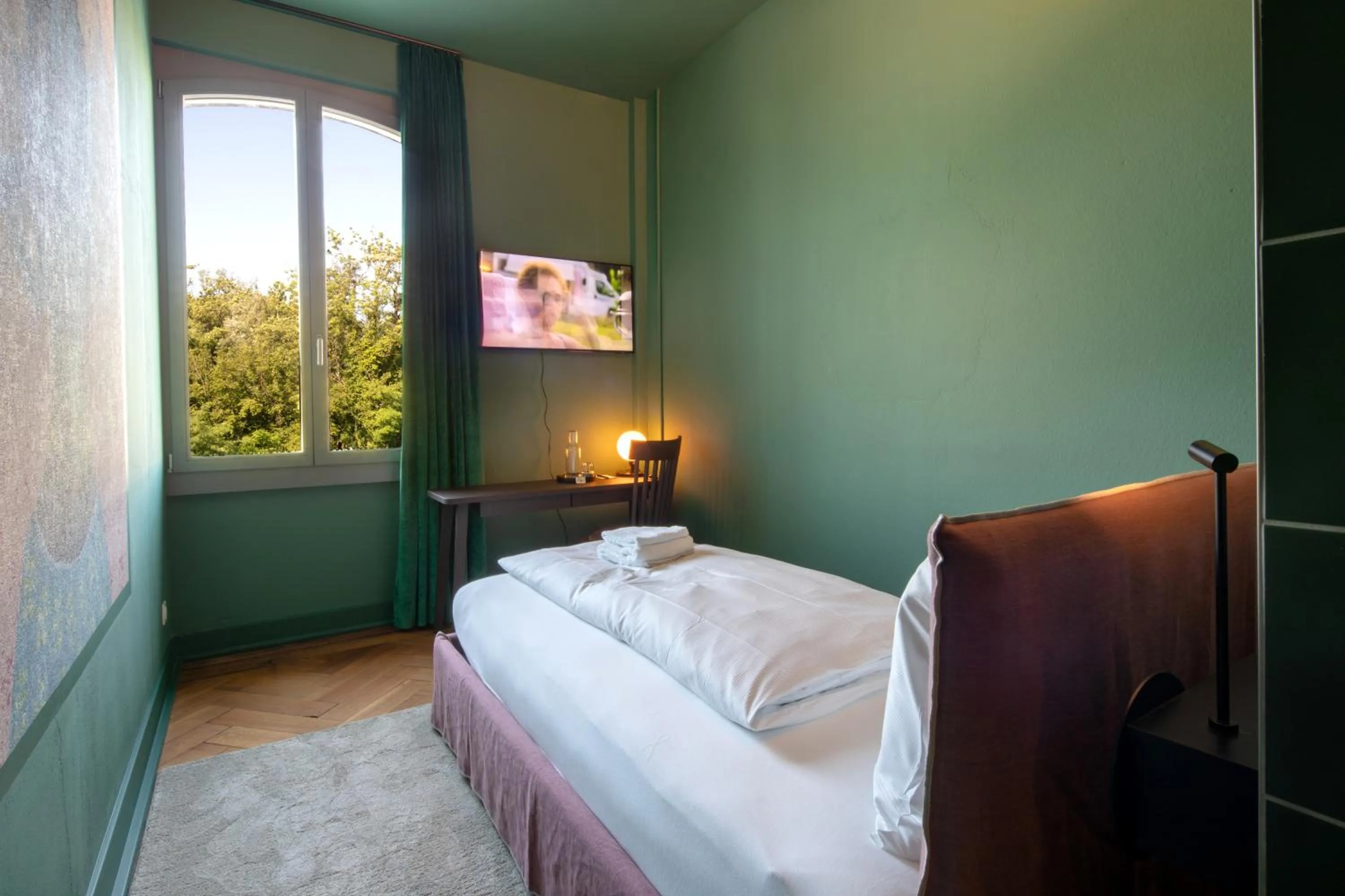 Aare Lodge Attisholz Self Check-in