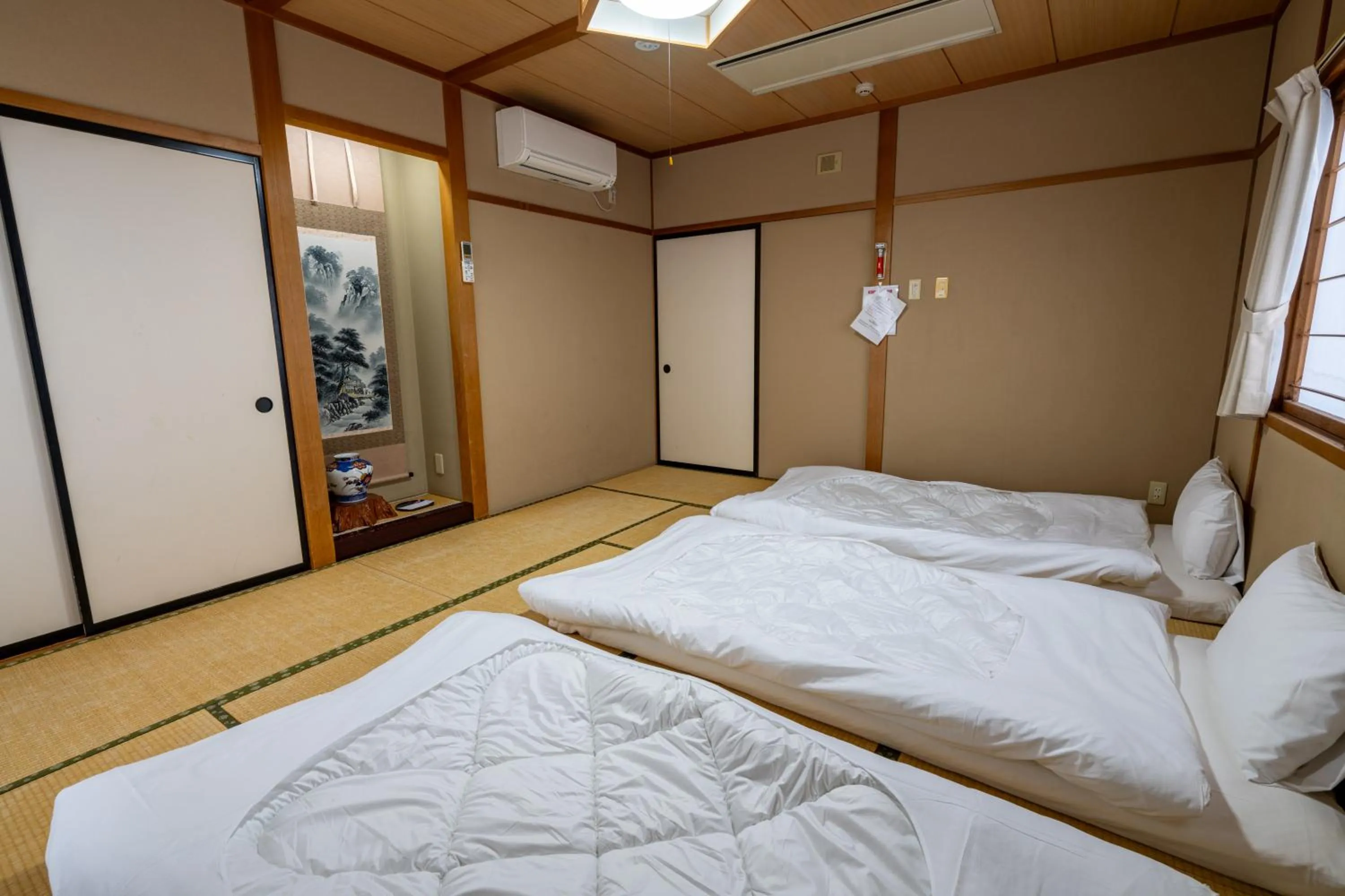 Photo of the whole room, Bed in Guest House Ouka