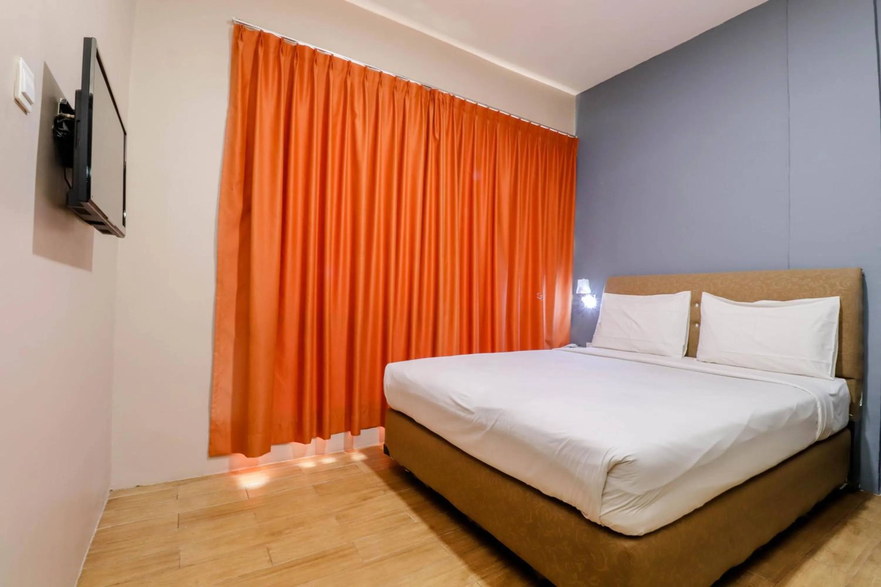 Bedroom, Bed in Blitz Hotel Batam Near Sultan Mahmud Ri'ayat Shah