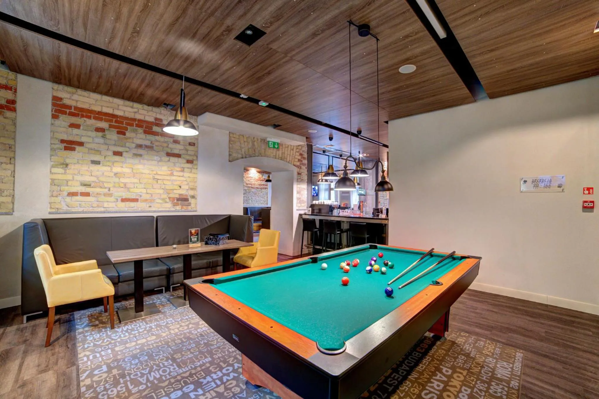 Billiard in Hotel Loft 1898