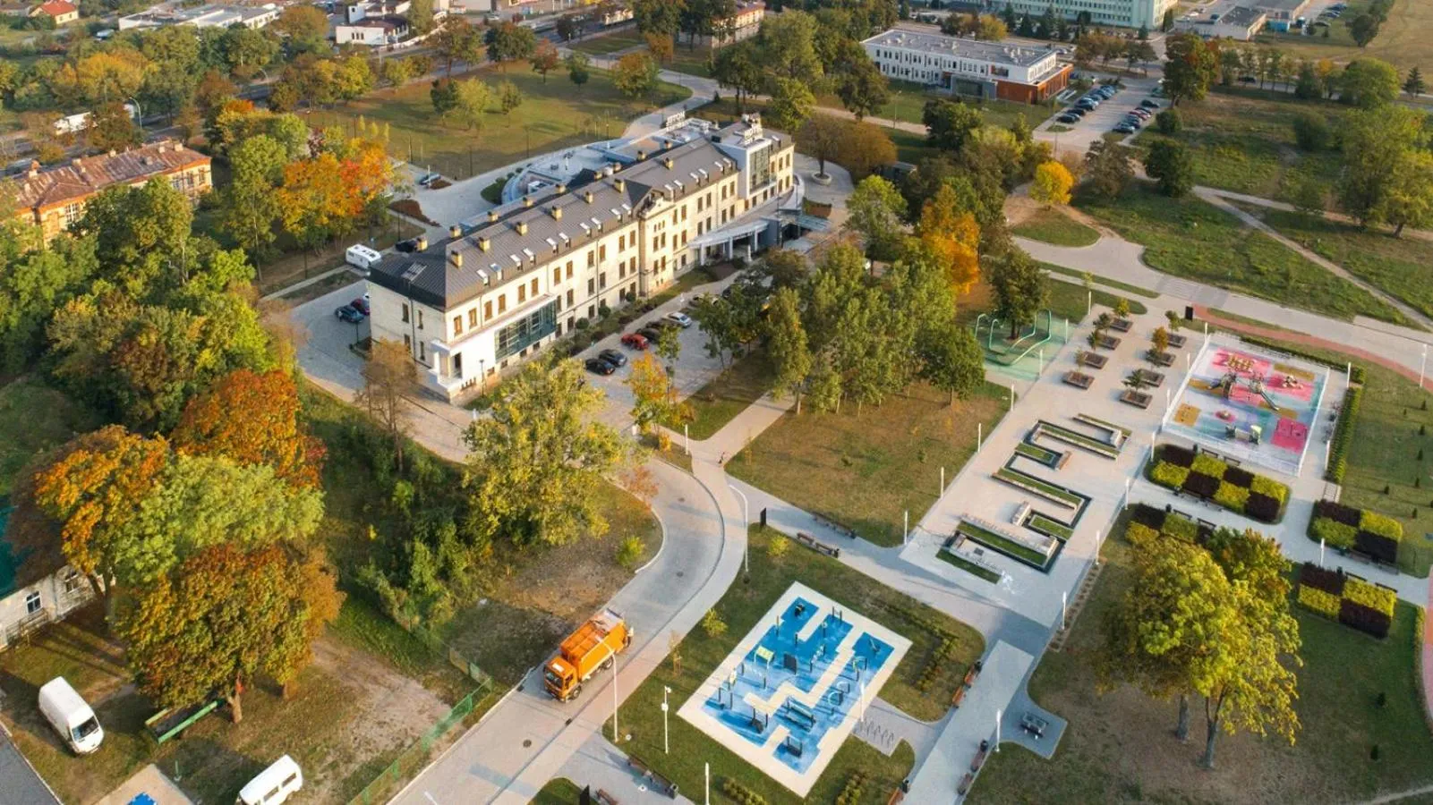 Property building in Hotel Loft 1898
