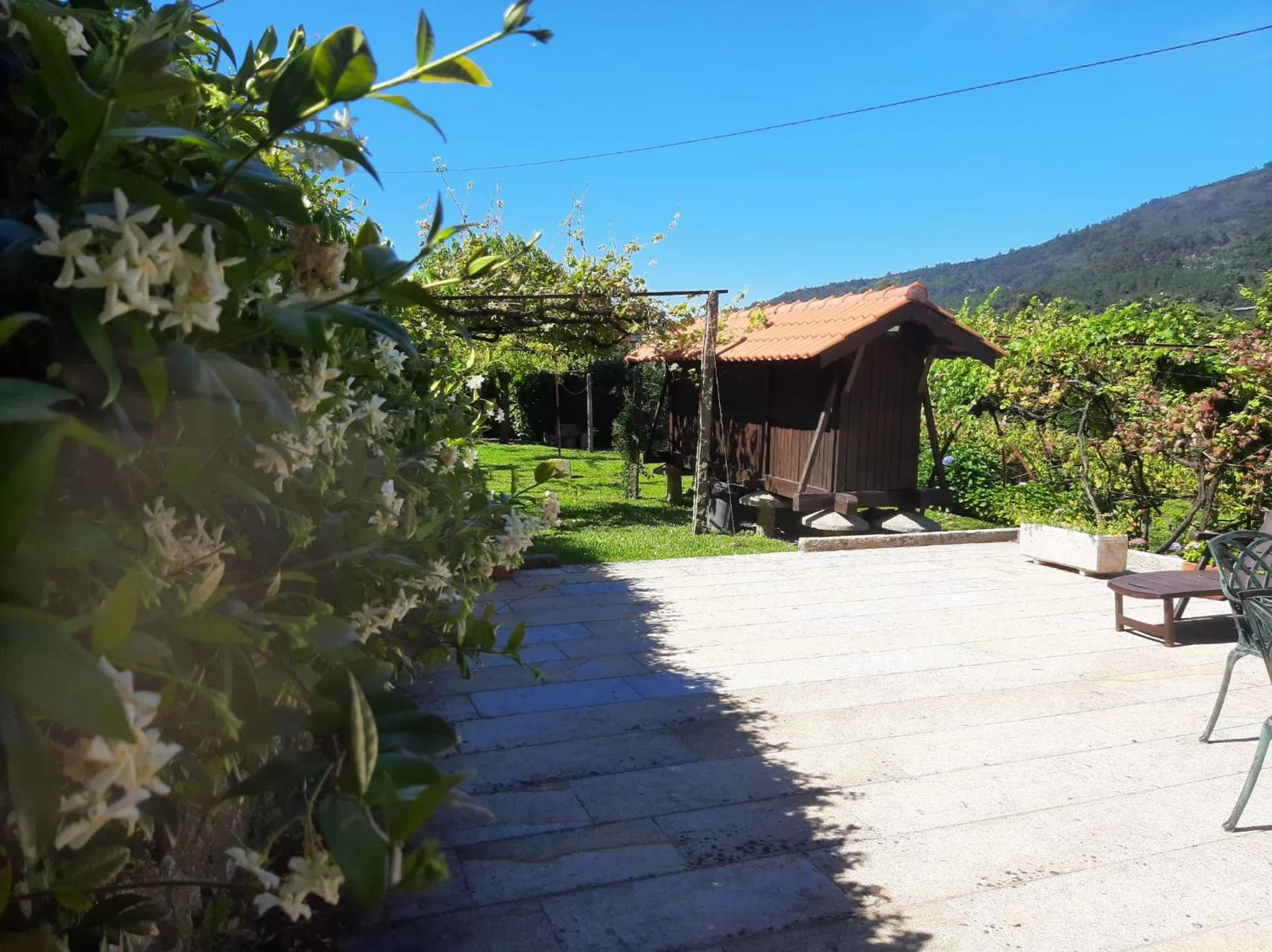 Casa da Boa Fonte by Casa da Travessa