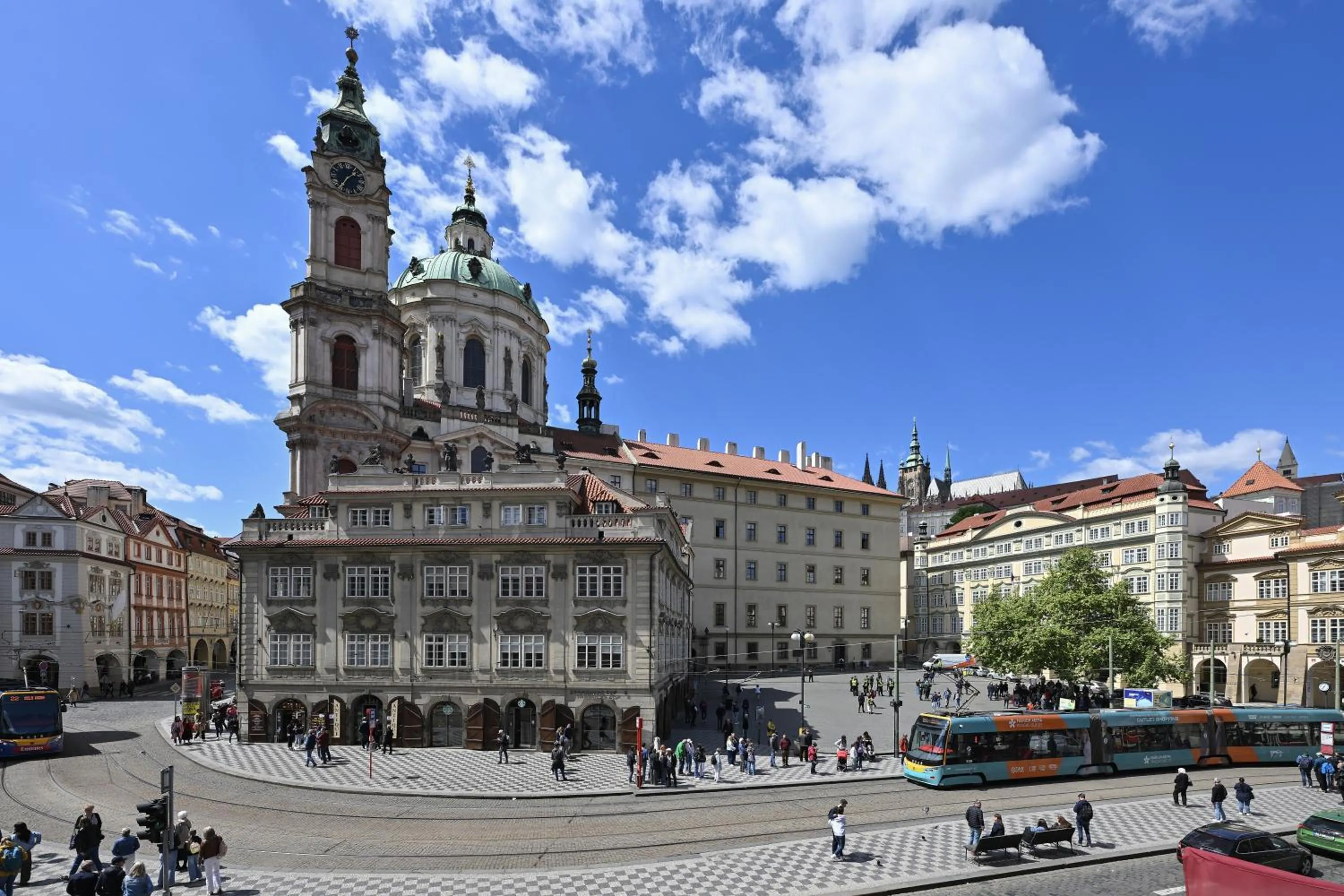 Kaiserstein Palace Apartments