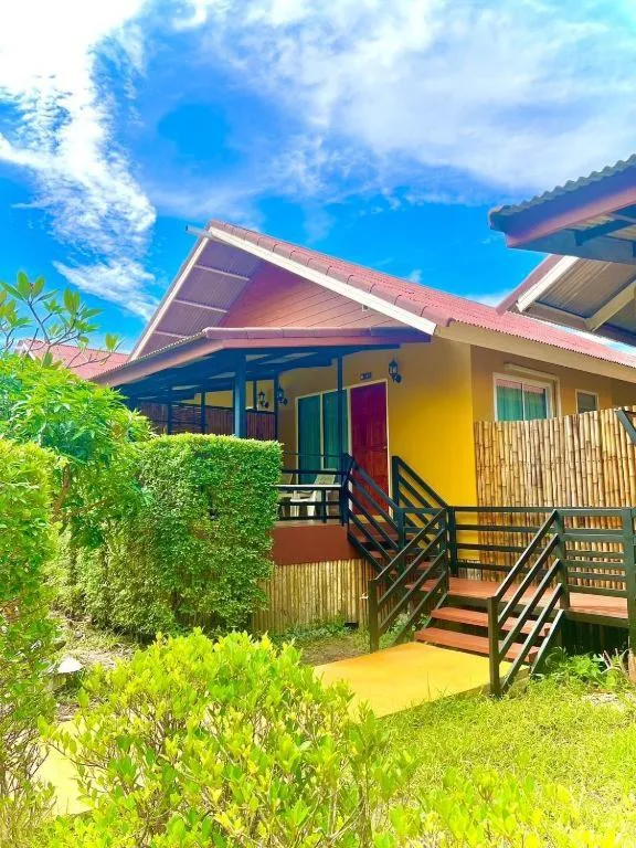 Property building in Lanta For Rest Boutique