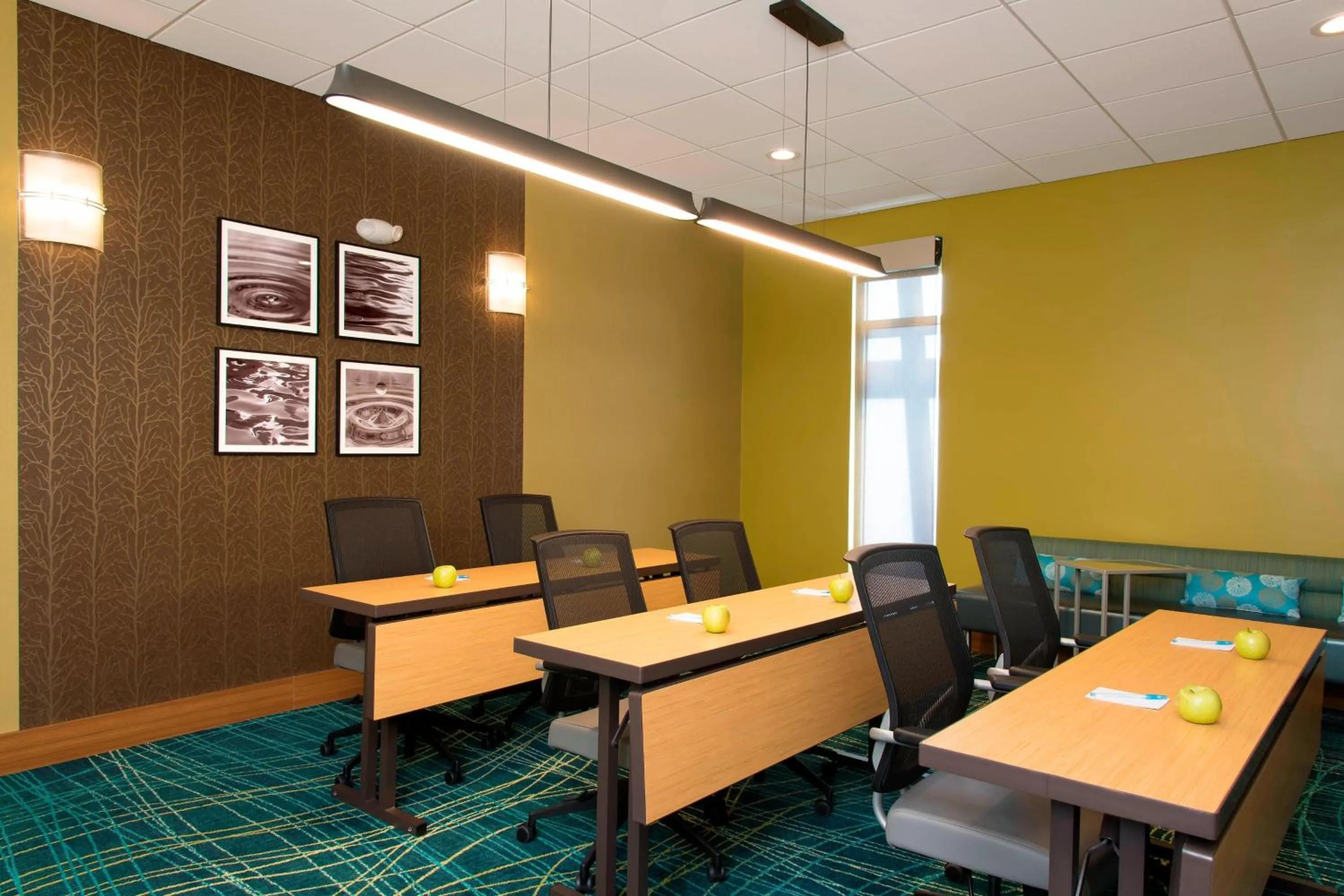Meeting/conference room in SpringHill Suites Houston Sugarland