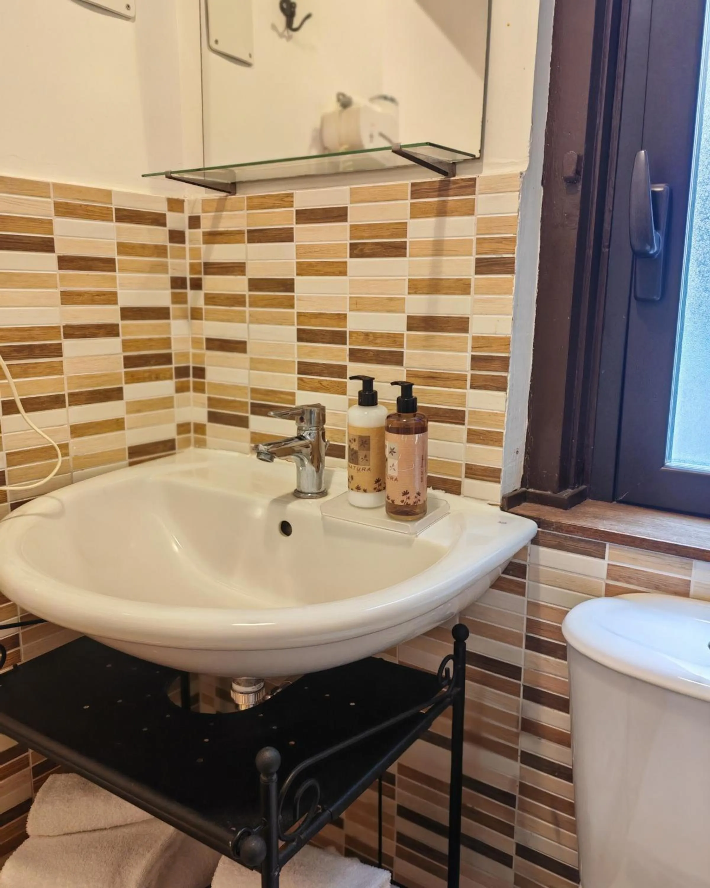 Bathroom in Liodoro Catania B&B